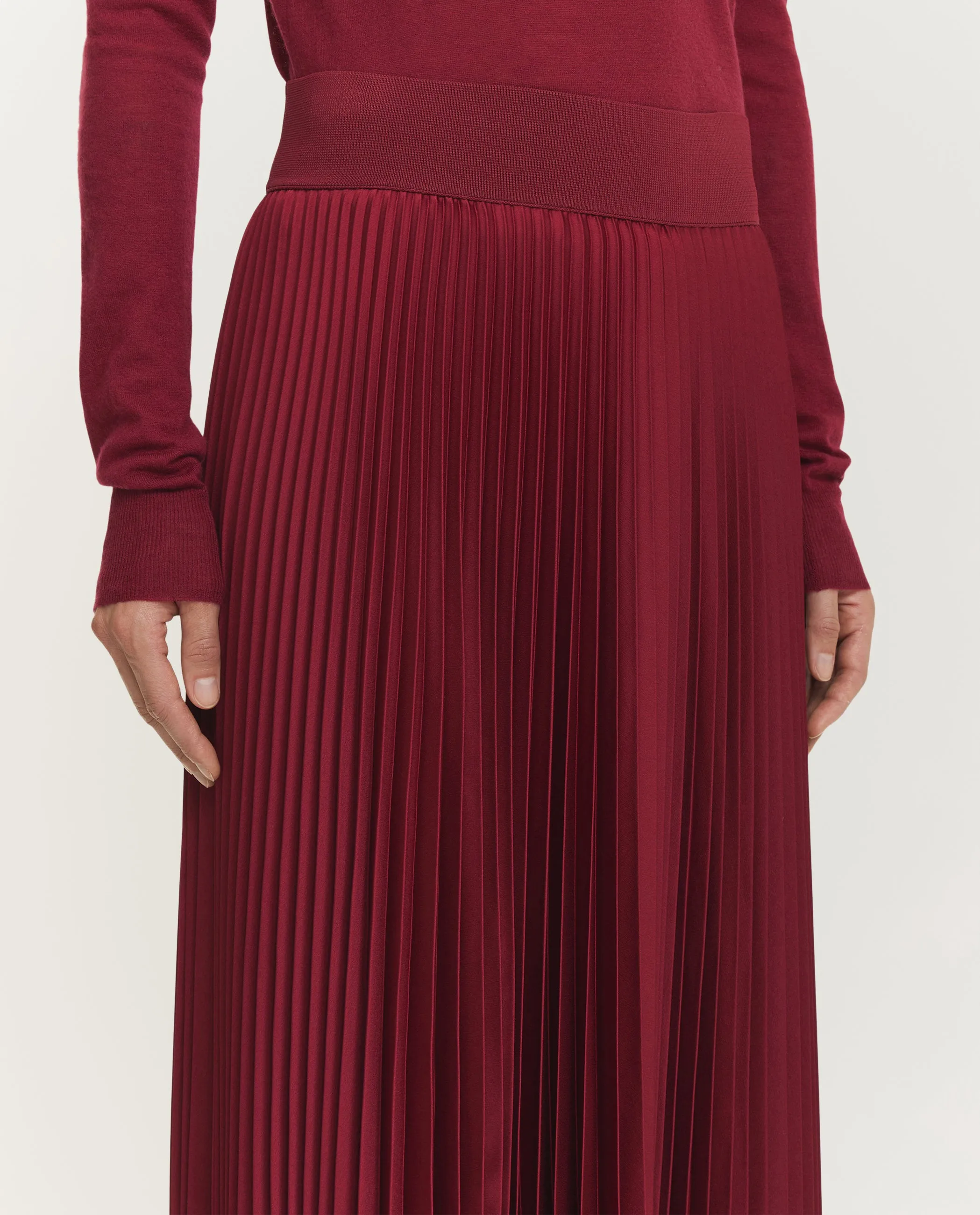 Asymmetrische Plissé Rok - Rood sold by Pauw Amsterdam product image thumbnail 5