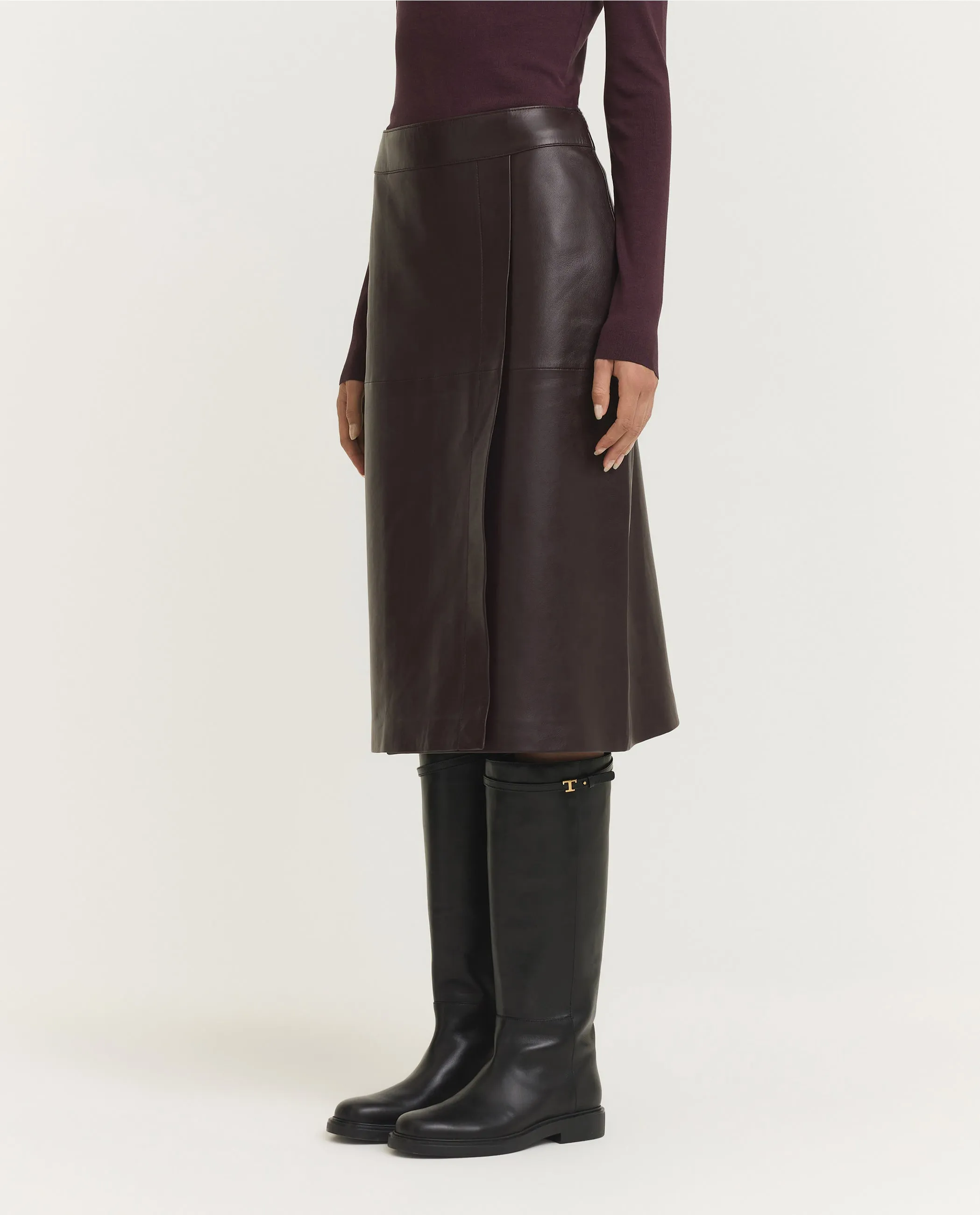 Sèvres Nappa Leren Rok - Paars sold by Pauw Amsterdam product image thumbnail 3