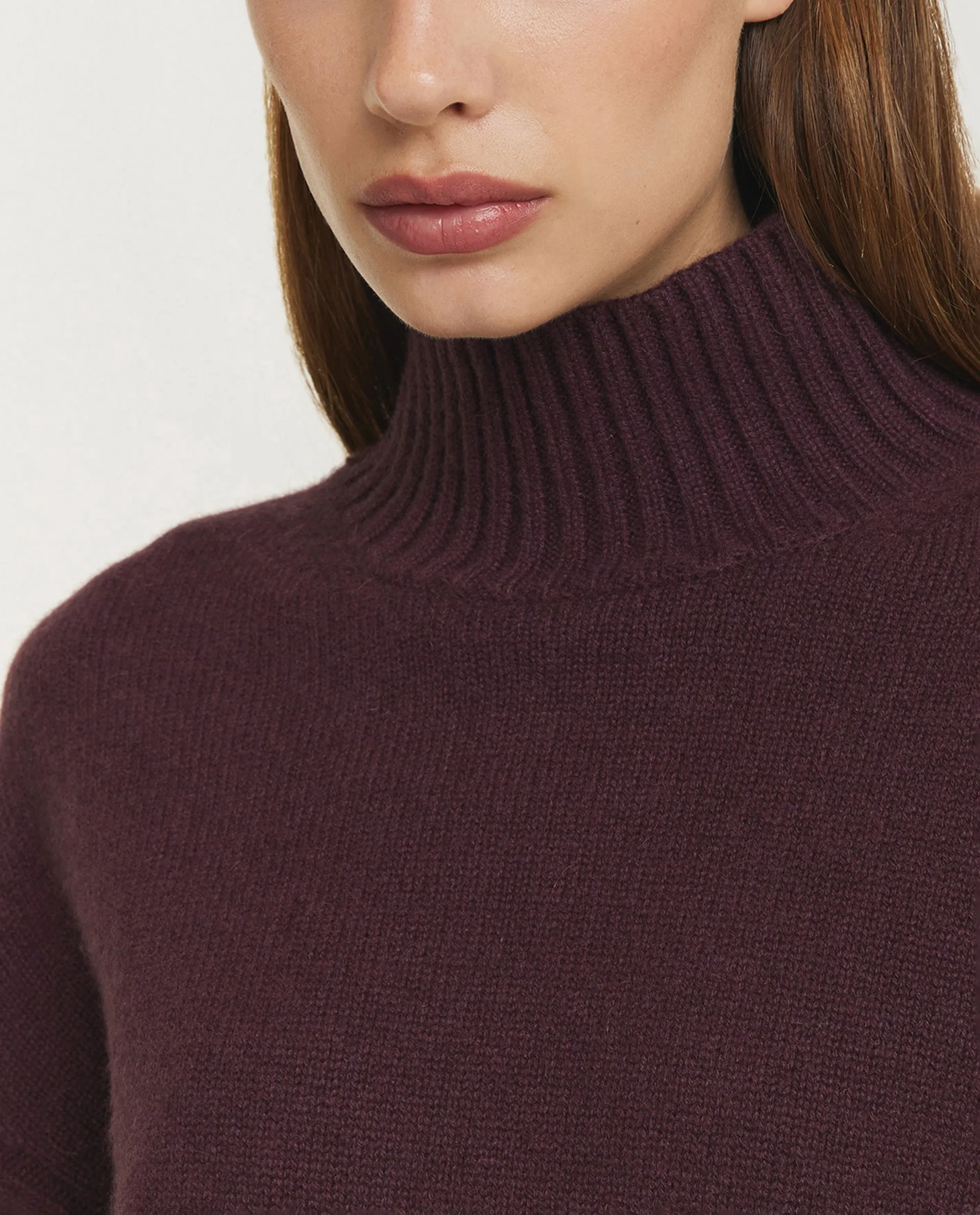 Luxe Cashmere Coltrui - Paars sold by Pauw Amsterdam product image thumbnail 2