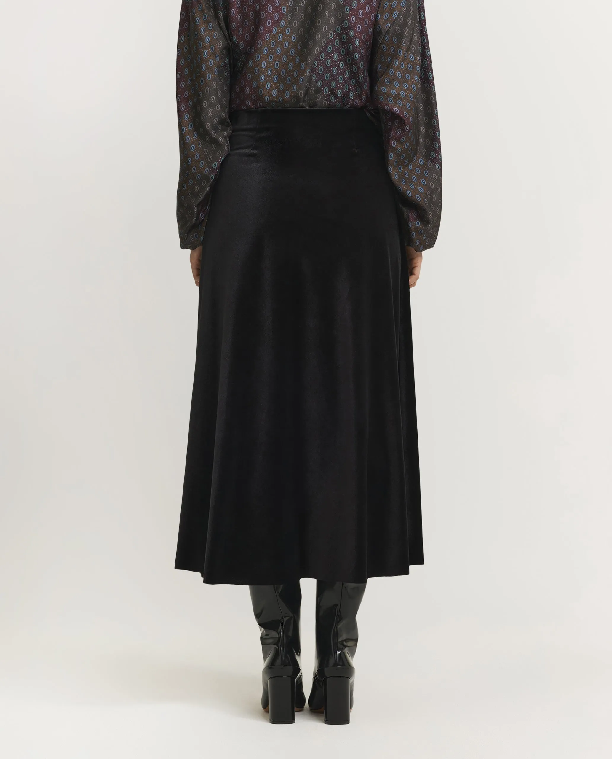 Lange Fluwelen Rok - Zwart sold by Pauw Amsterdam product image thumbnail 3