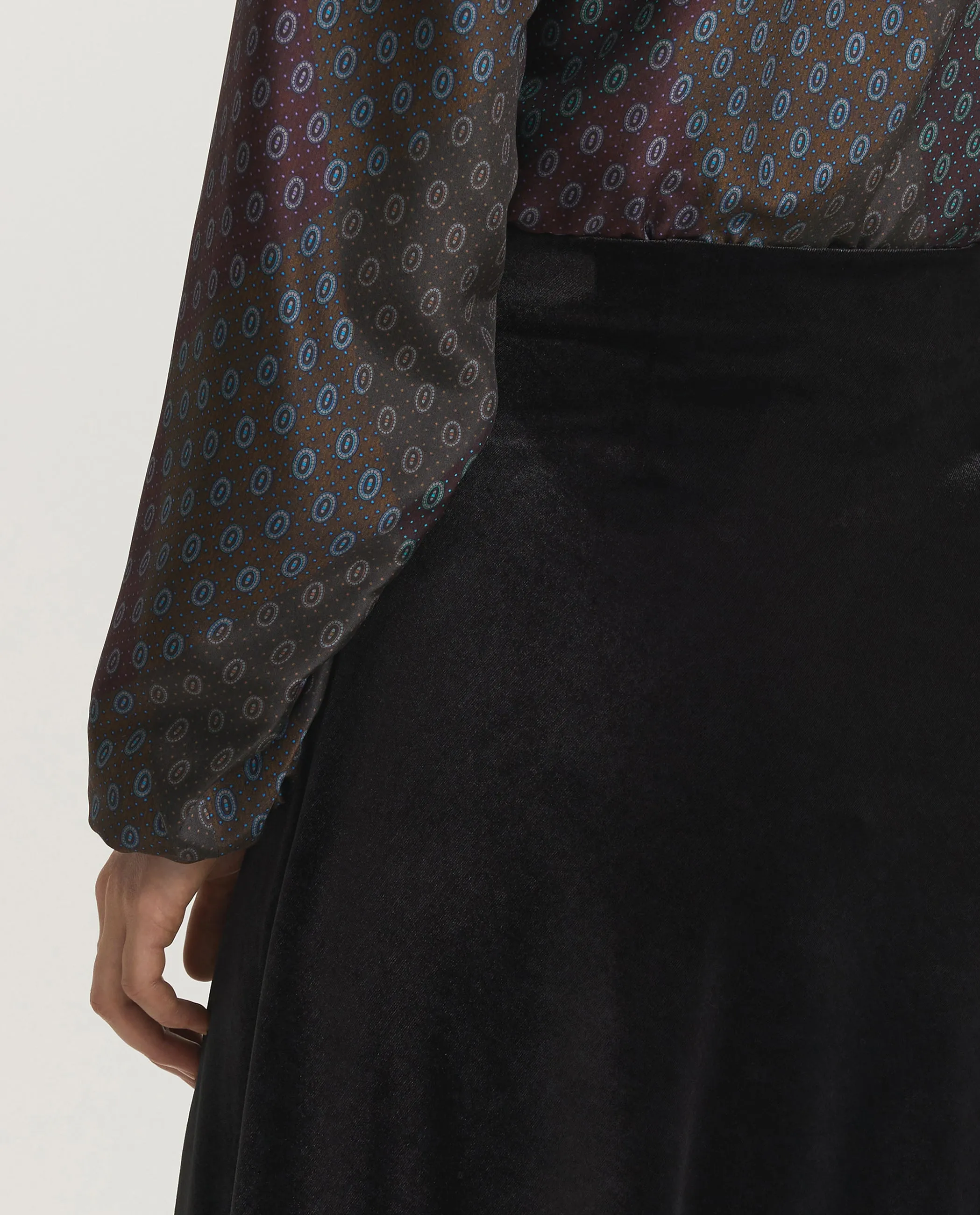 Lange Fluwelen Rok - Zwart sold by Pauw Amsterdam product image thumbnail 4