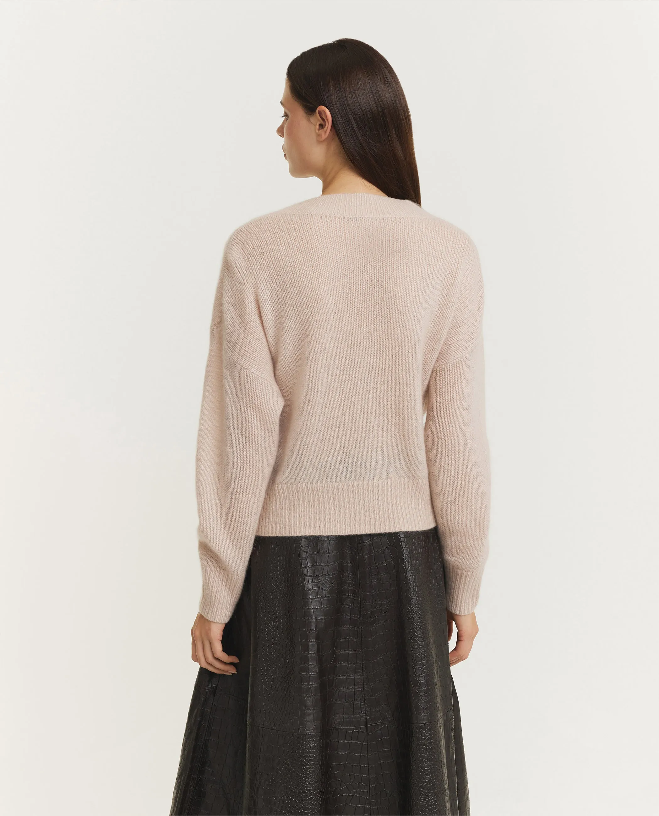 Cashmere V-Hals Trui - Lichtbruin sold by Pauw Amsterdam product image thumbnail 5