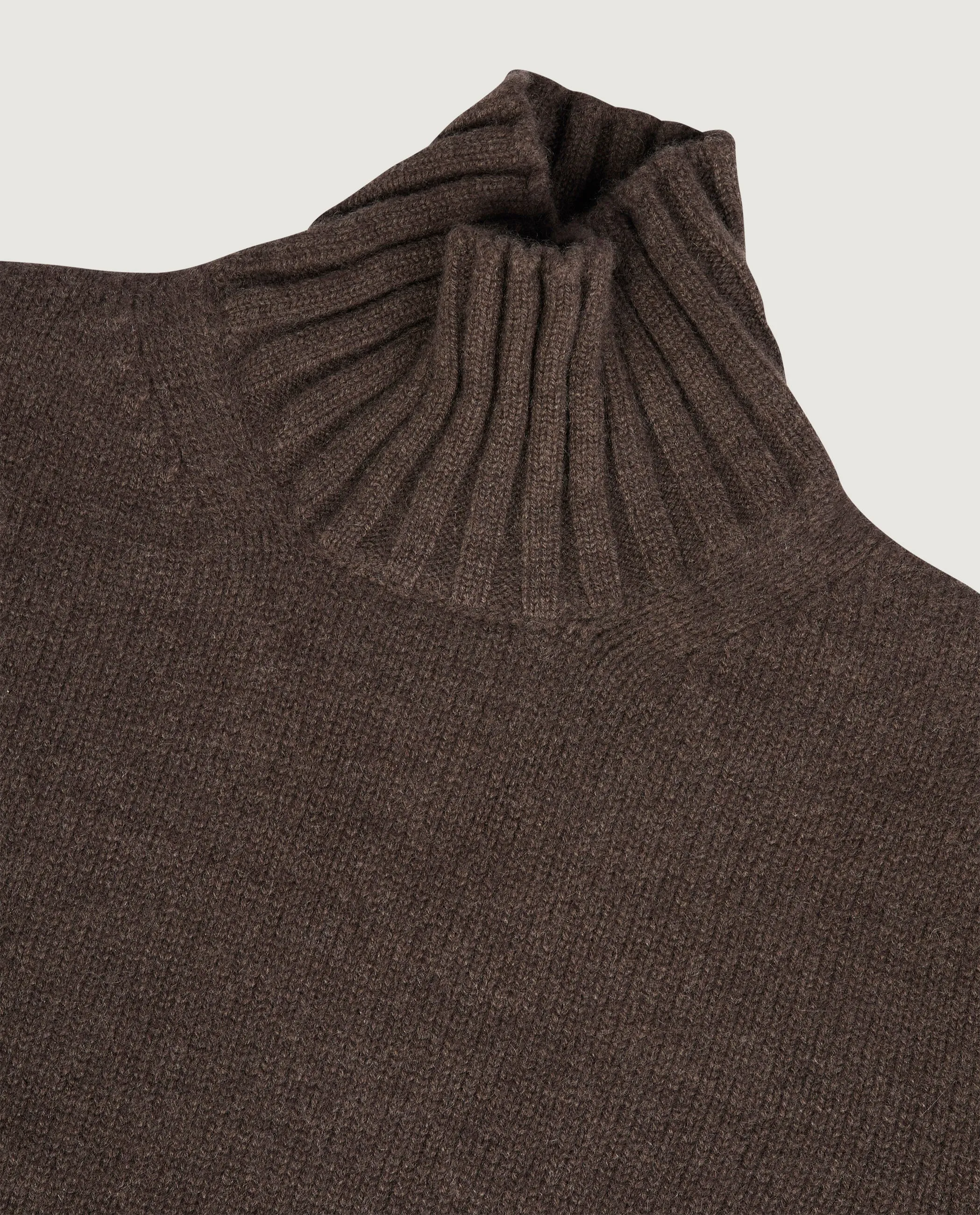 Grove Cashmere Trui - Bruin sold by Pauw Amsterdam product image thumbnail 2
