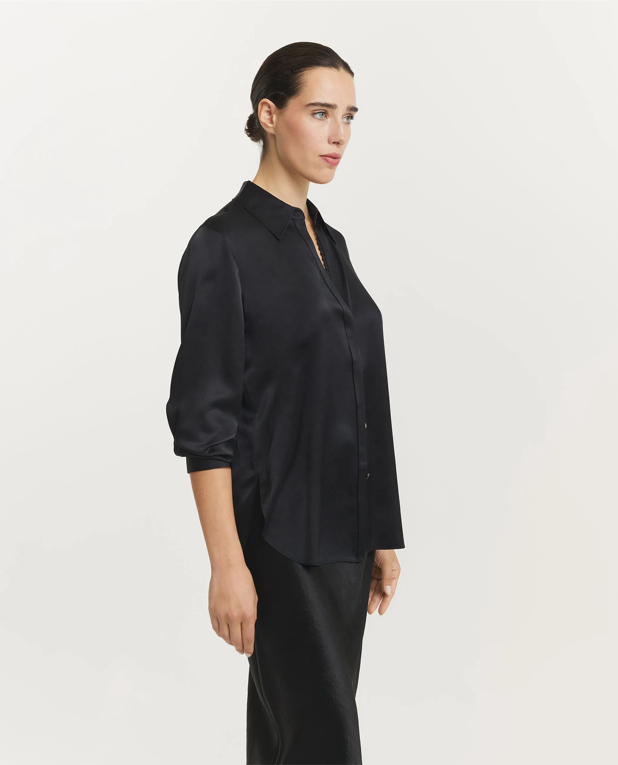 Relaxed Zijden Blouse - Zwart sold by Pauw Amsterdam product image thumbnail 4