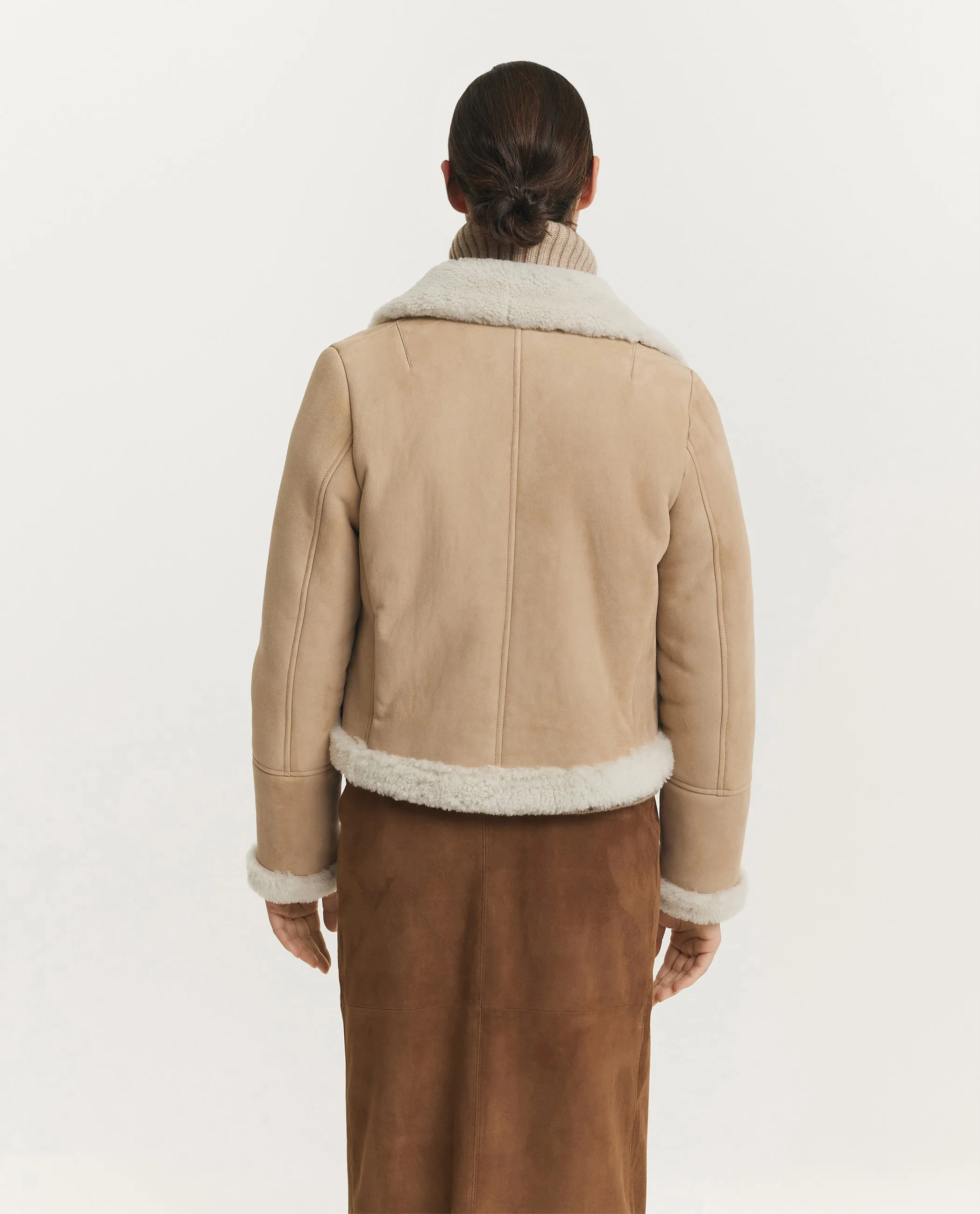 Cropped Shearling Jasje - Lichtbruin sold by Pauw Amsterdam product image thumbnail 5
