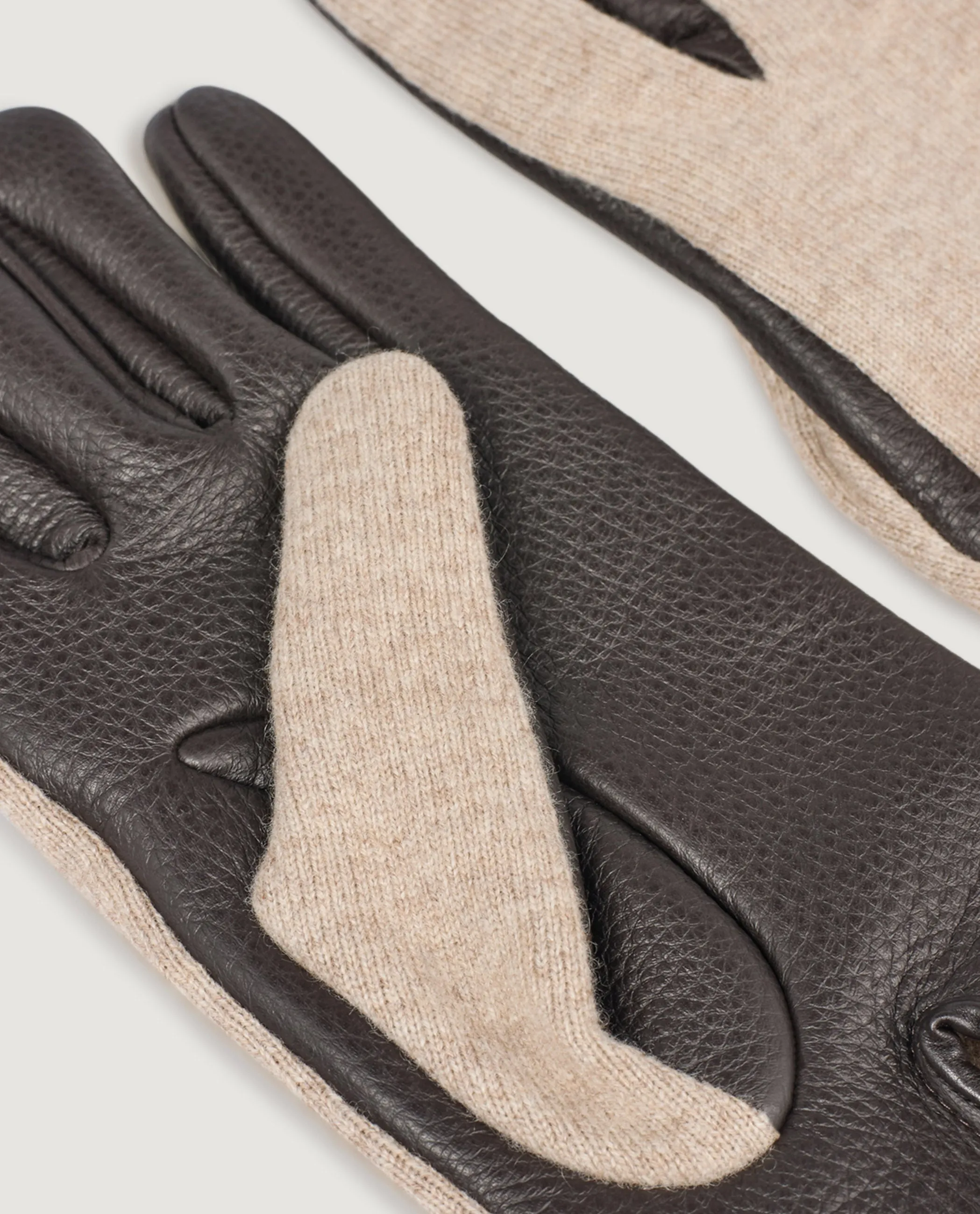 Leer Cashmere Handschoenen - Lichtbruin sold by Pauw Amsterdam product image thumbnail 2