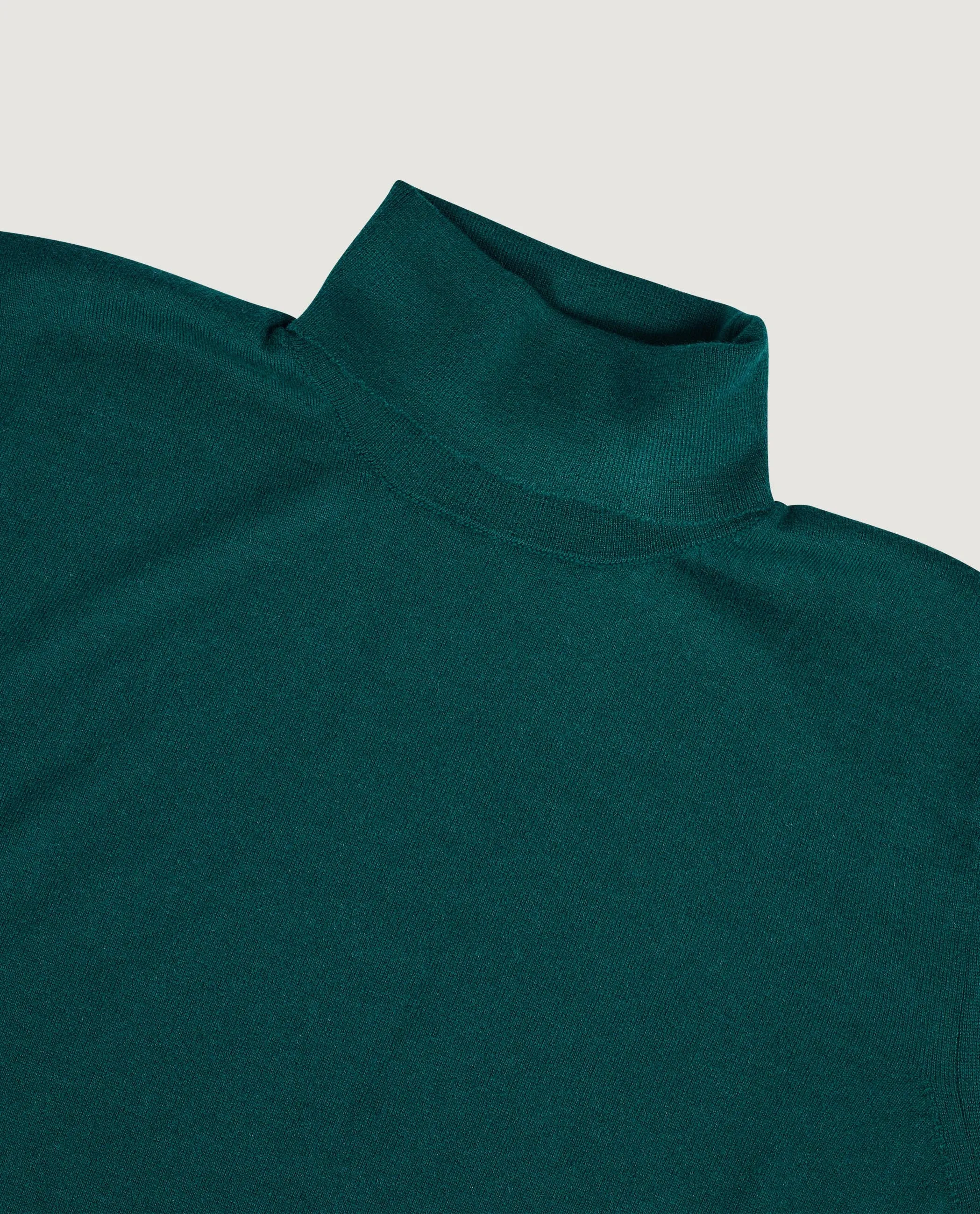 Cashmere Coltrui - Groen sold by Pauw Amsterdam product image thumbnail 5