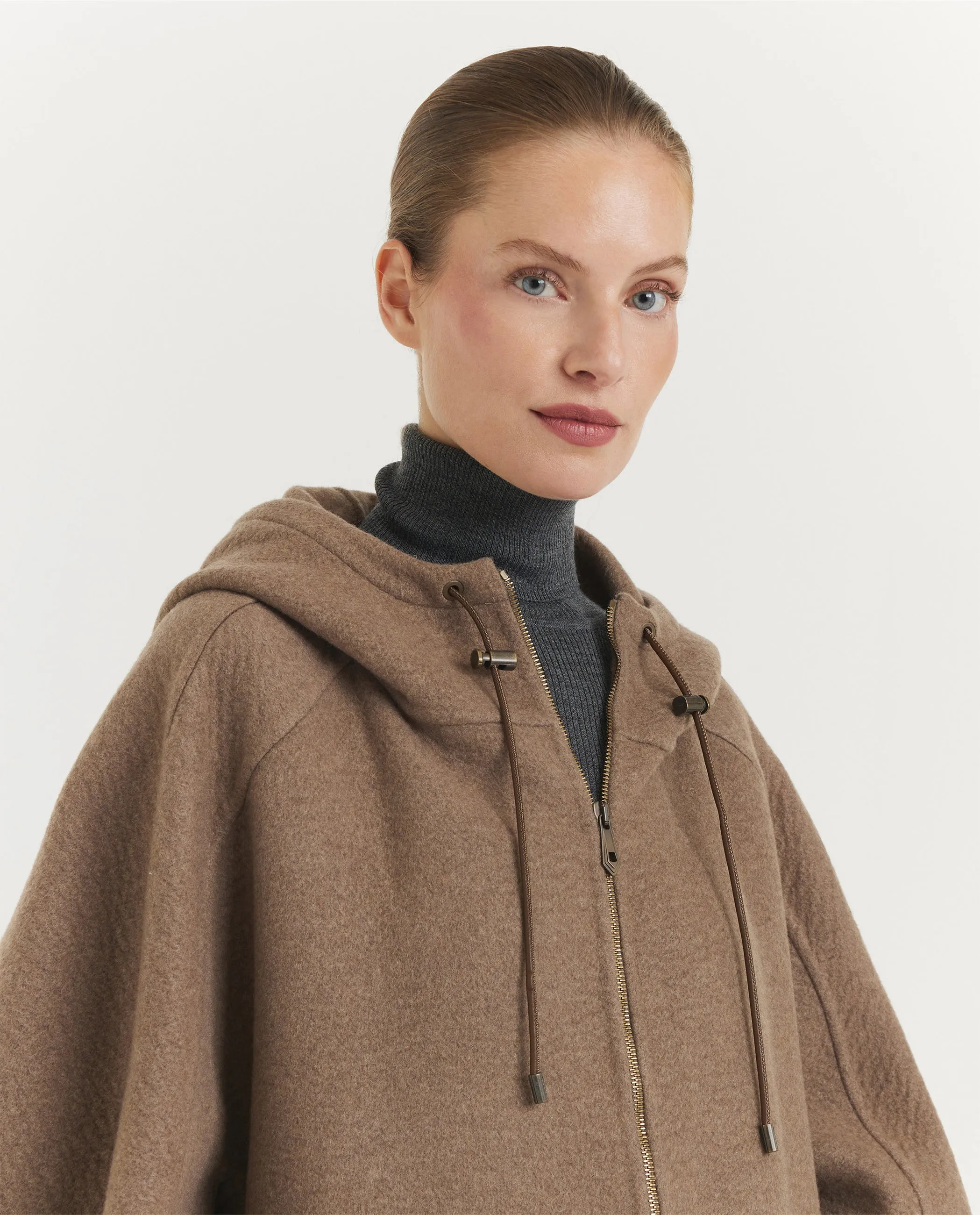 Cashmere Gradi Sweatshirt Jas - Lichtbruin sold by Pauw Amsterdam product image thumbnail 2