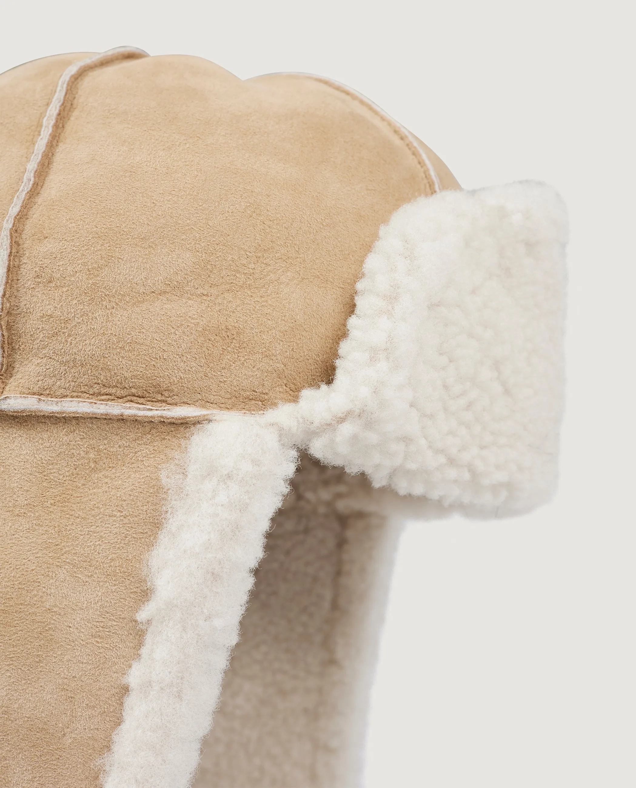 Shearling Ushanka Pet - Lichtbruin sold by Pauw Amsterdam product image thumbnail 2
