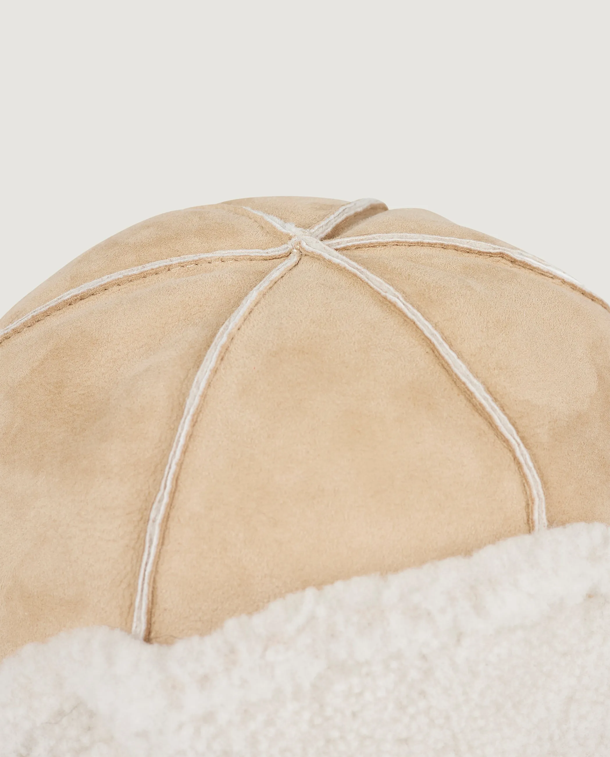 Shearling Ushanka Pet - Lichtbruin sold by Pauw Amsterdam product image thumbnail 4