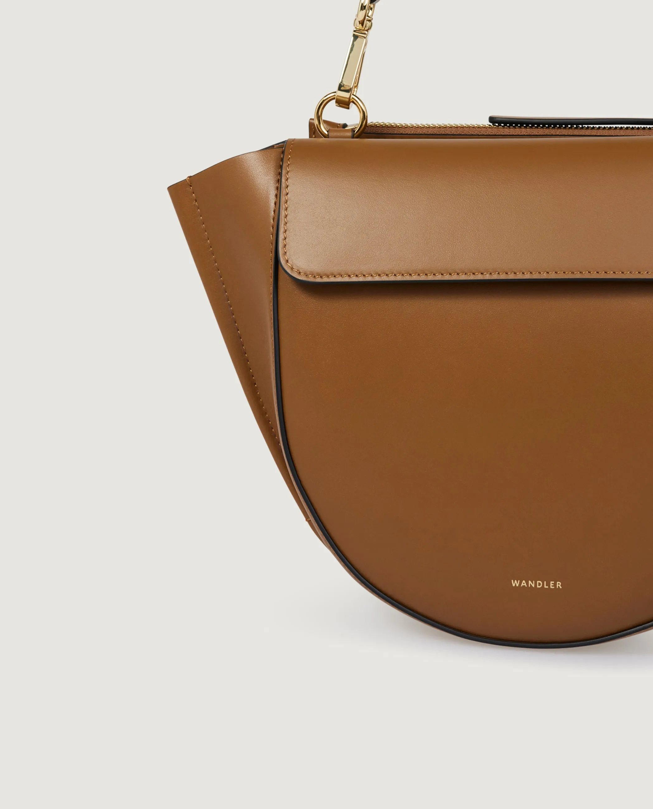 Hortensia Tas Piccola - Lichtbruin sold by Pauw Amsterdam product image thumbnail 2