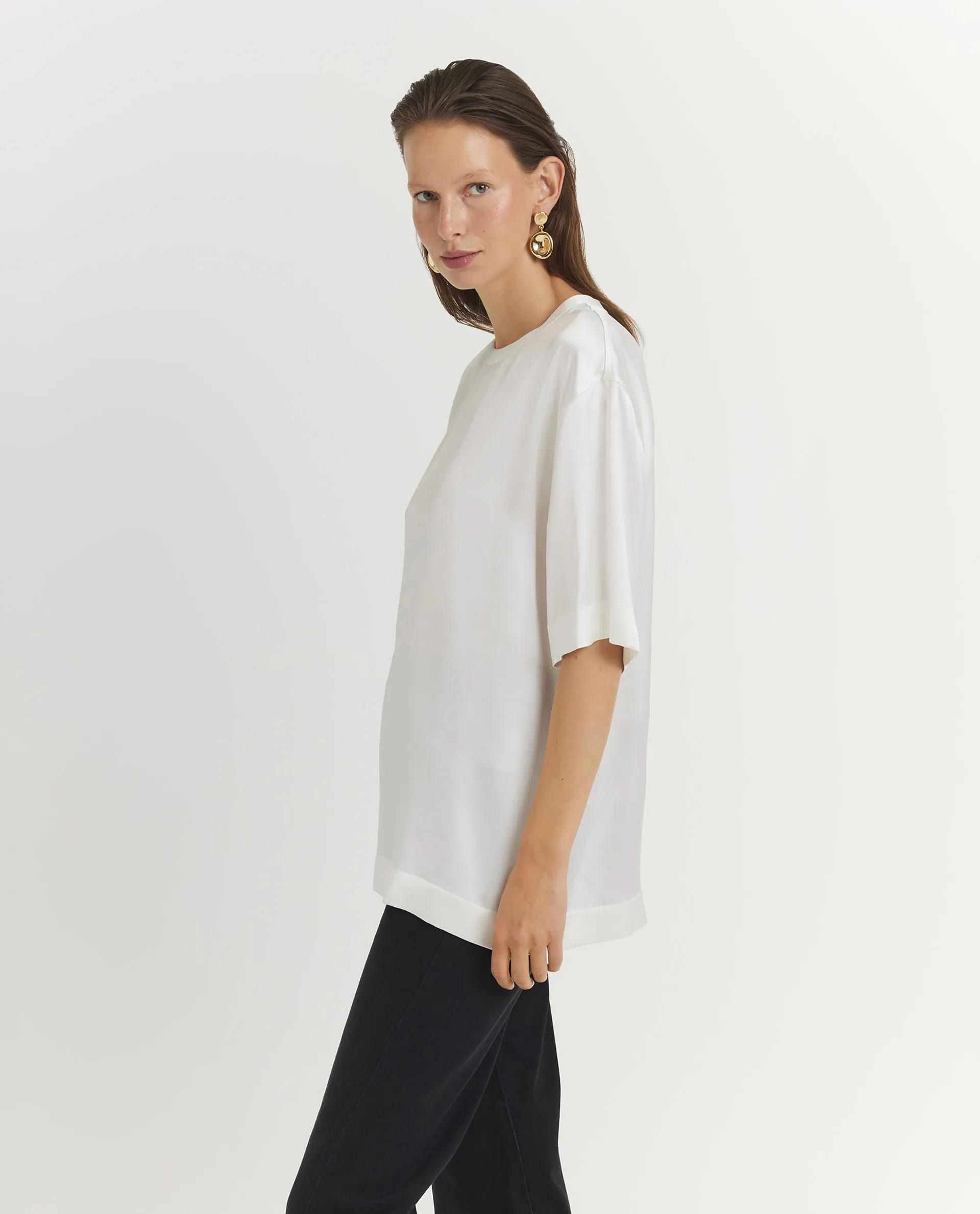 Satijnen Tee Top sold by Pauw Amsterdam product image thumbnail 4