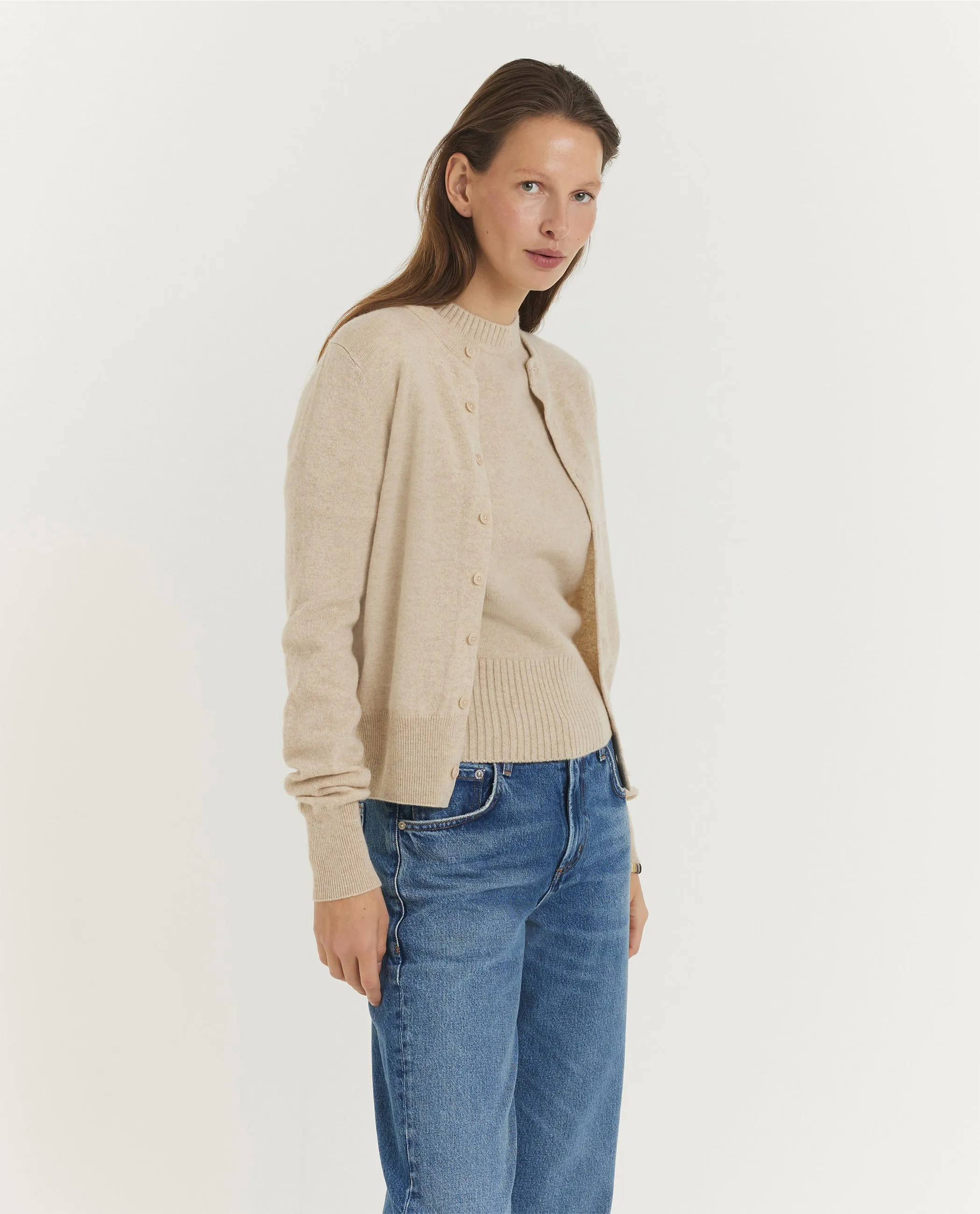 N°300 Little Cashmere Cardigan - Lichtbruin sold by Pauw Amsterdam product image thumbnail 4