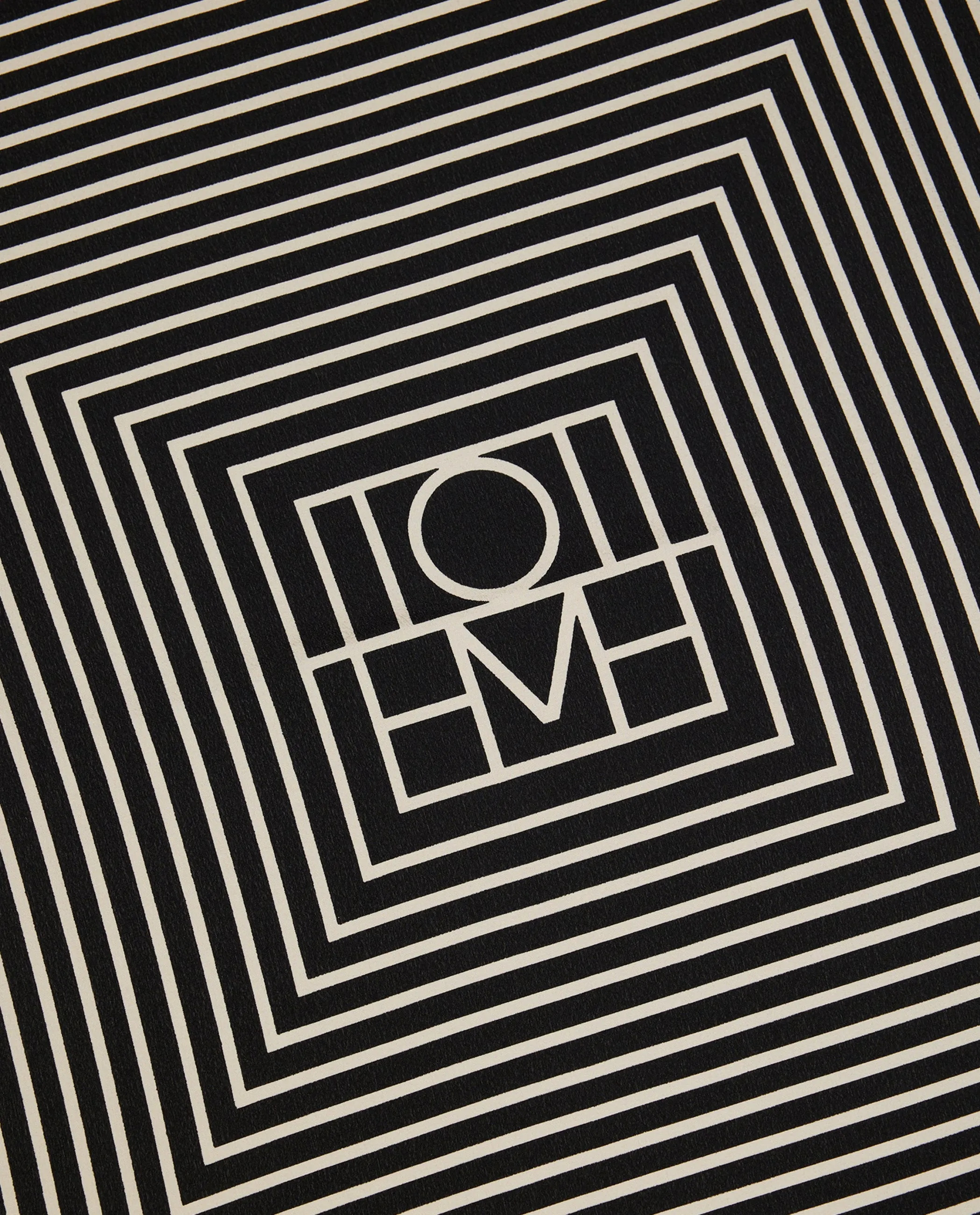 Zijden Centered Monogram Shawl - Black sold by Pauw Amsterdam product image thumbnail 2