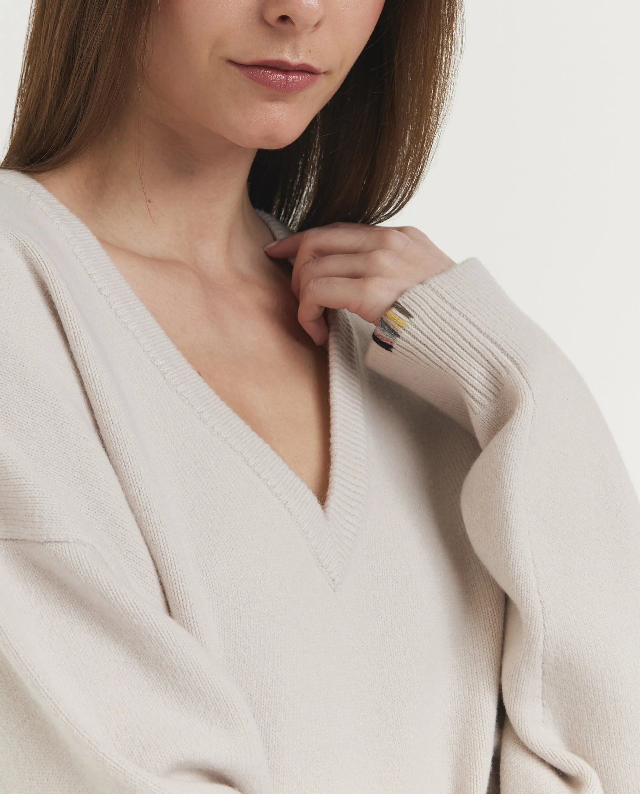 n°457 Jack Cashmere V-Neck Trui - Ecru sold by Pauw Amsterdam product image thumbnail 2