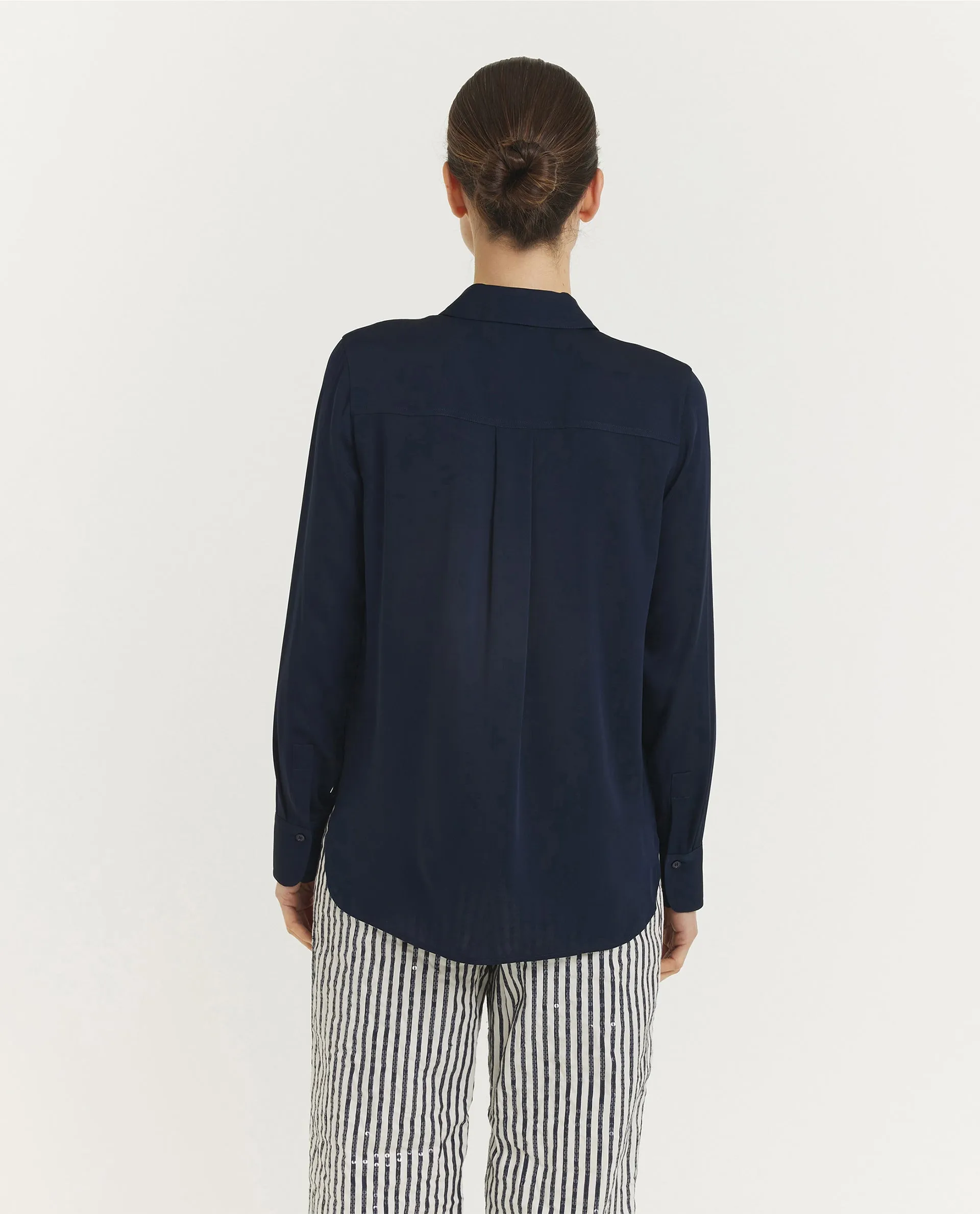 Zijden Stretch Blouse - Donkerblauw sold by Pauw Amsterdam product image thumbnail 4