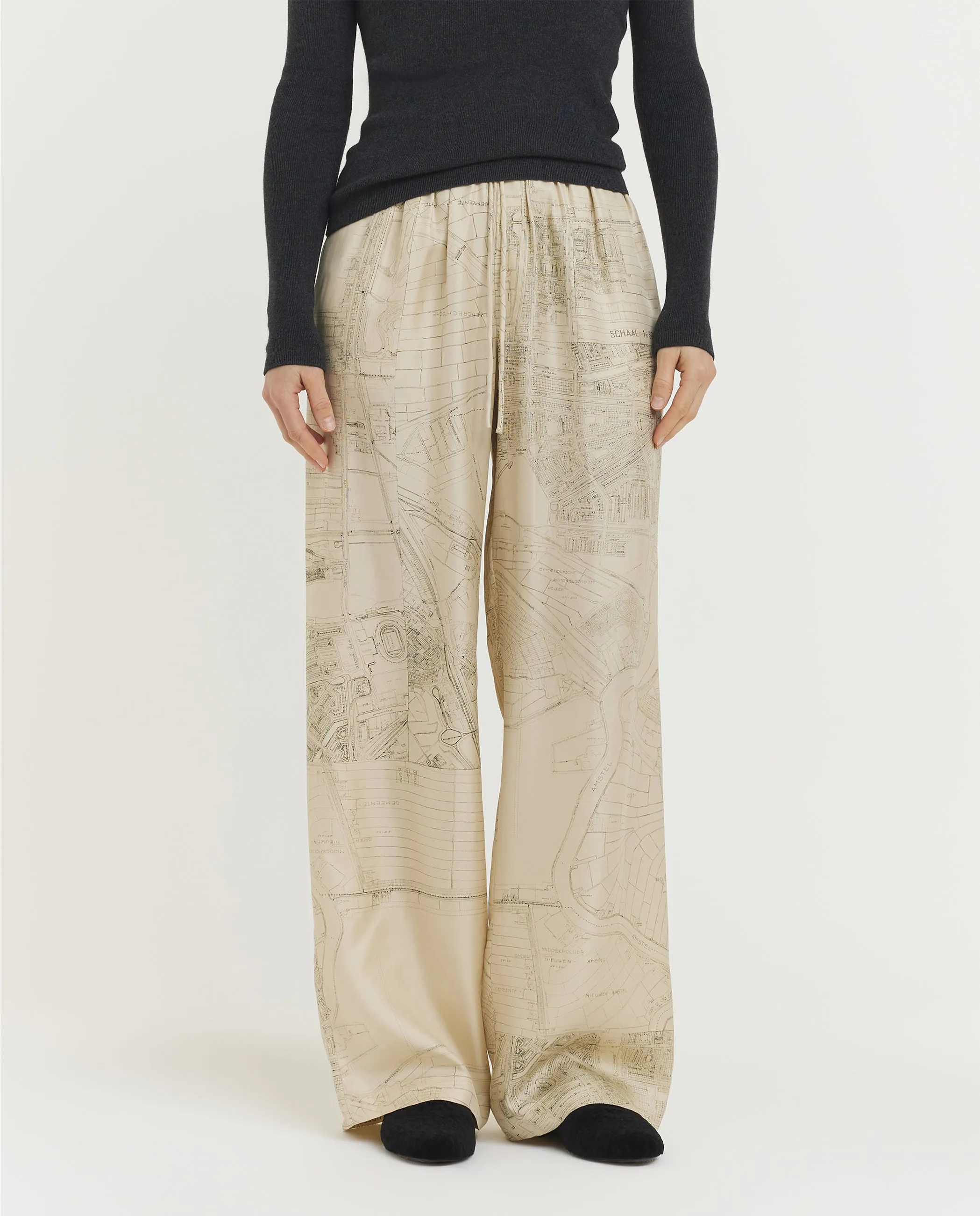 Wijde Zijden Broek sold by Pauw Amsterdam product image thumbnail 2