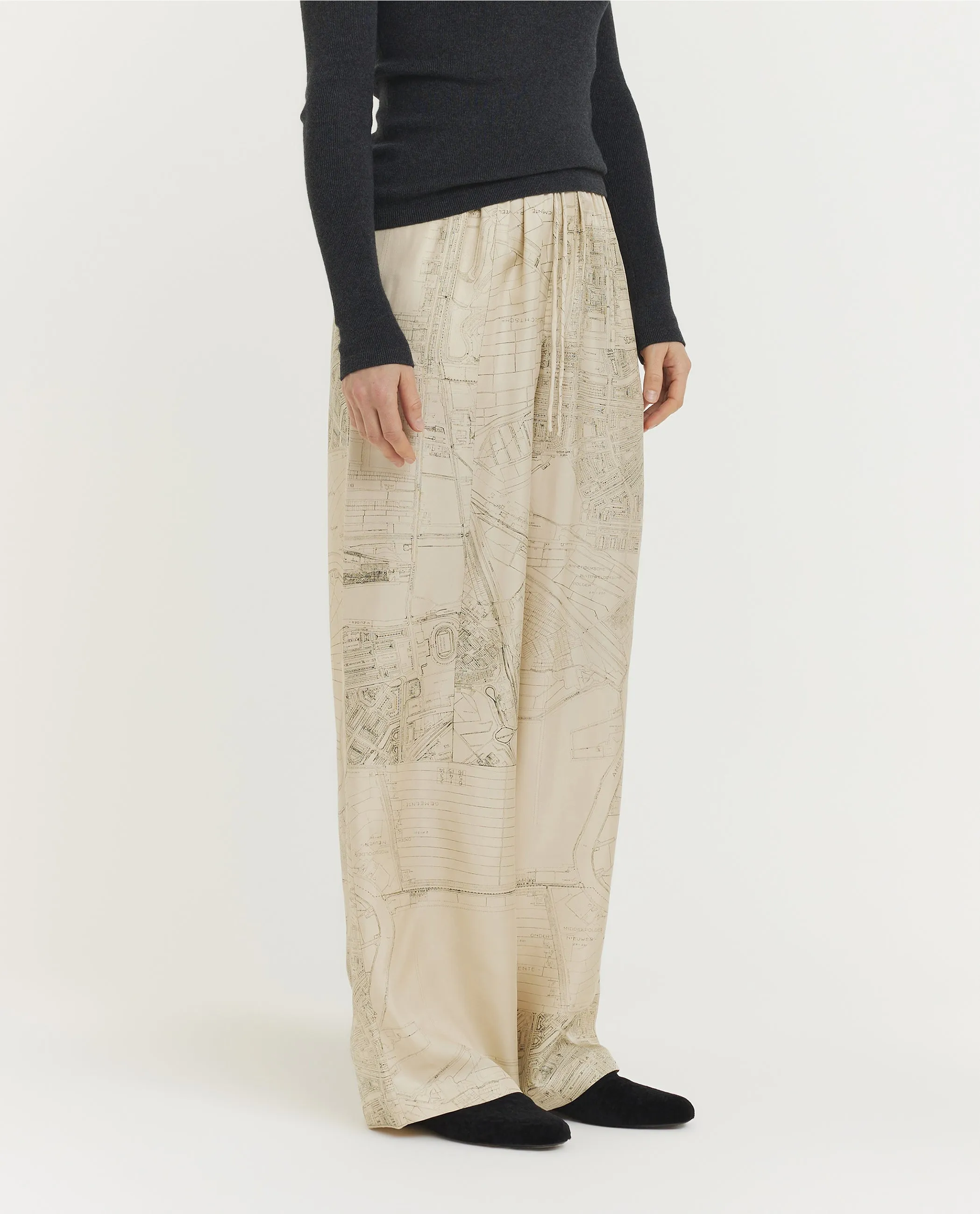 Wijde Zijden Broek sold by Pauw Amsterdam product image thumbnail 3