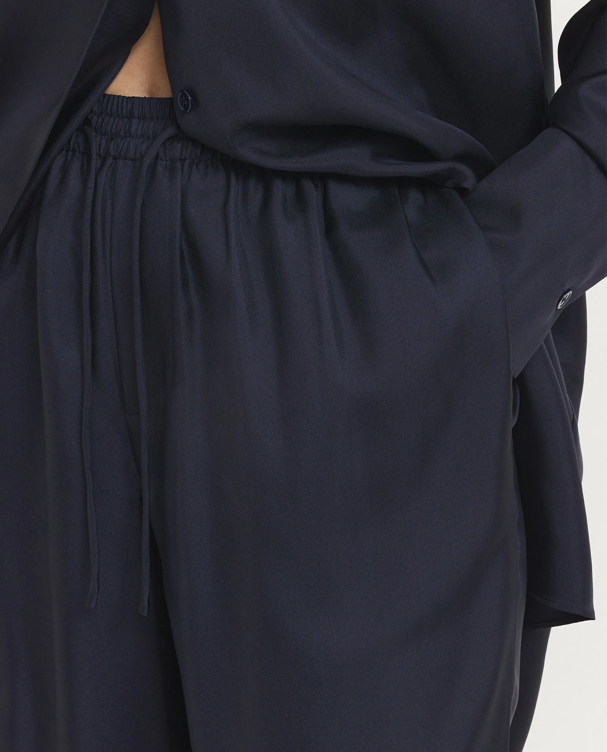 Zijden Wijde Broek - Donkerblauw sold by Pauw Amsterdam product image thumbnail 5