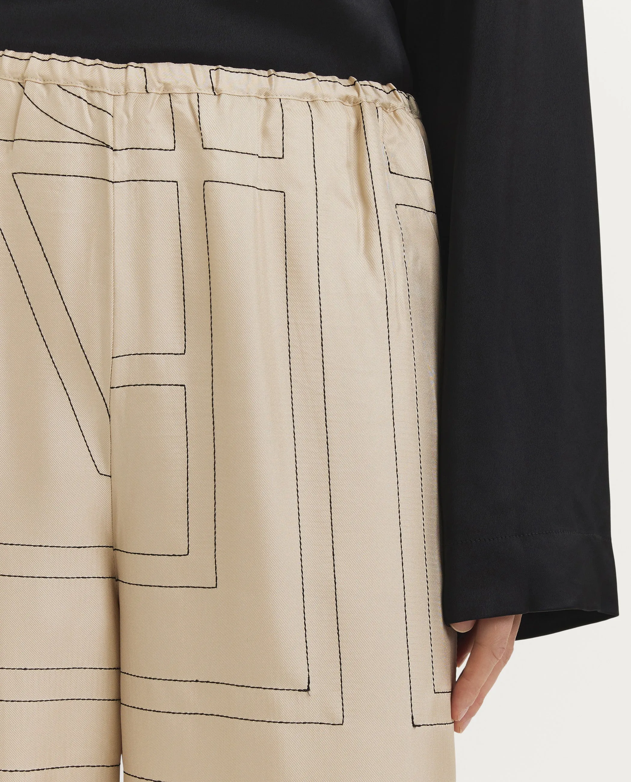 Zijden Monogram Broek sold by Pauw Amsterdam product image thumbnail 5