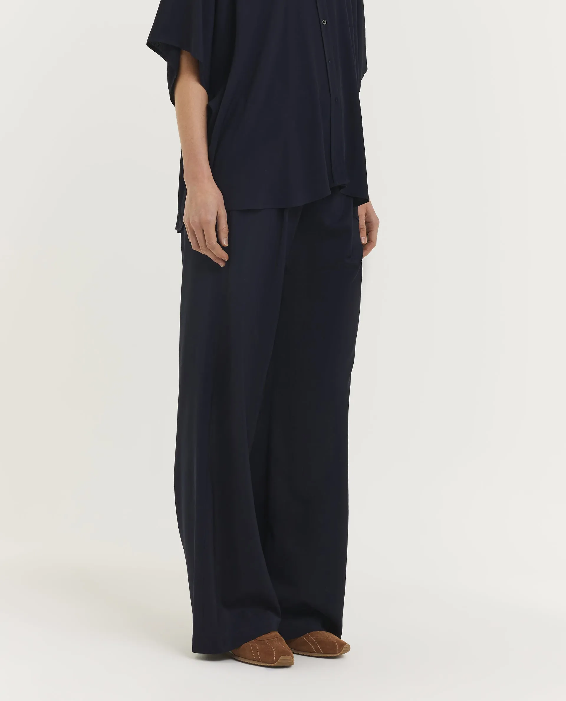 Lichtgewicht Wollen Broek sold by Pauw Amsterdam product image thumbnail 3