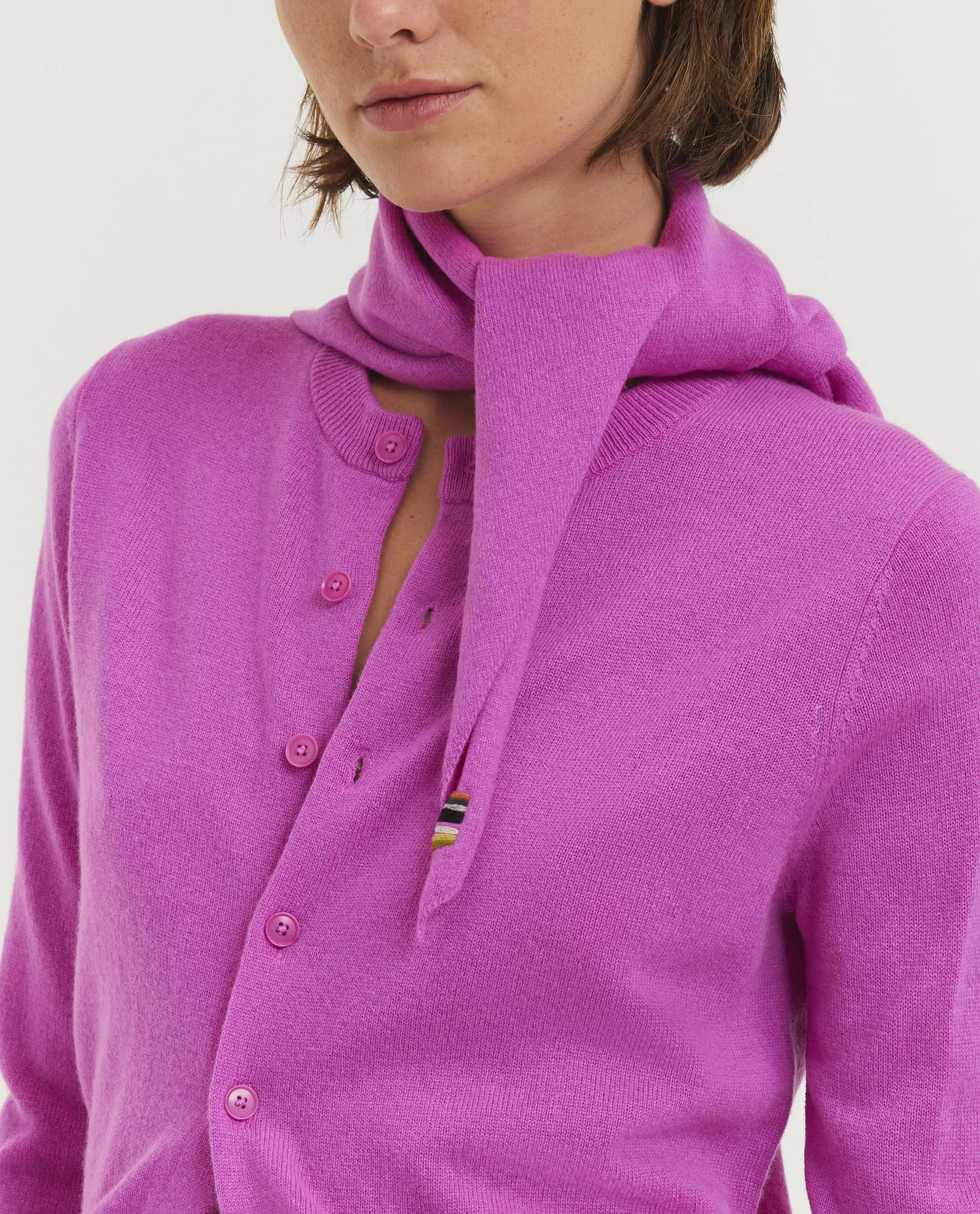 N°300 Little Cashmere Cardigan sold by Pauw Amsterdam product image thumbnail 5