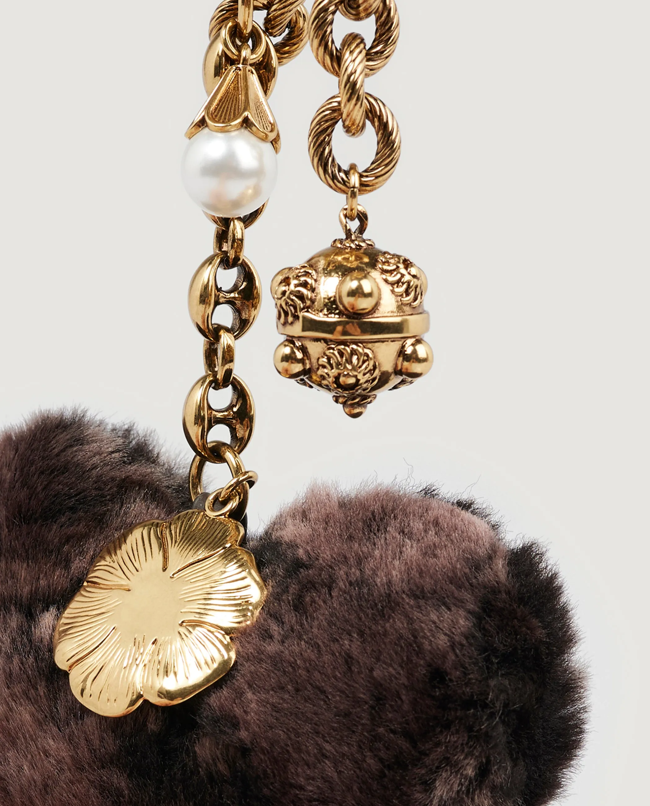 Hart Shearling Tasbedel - Bruin sold by Pauw Amsterdam product image thumbnail 2