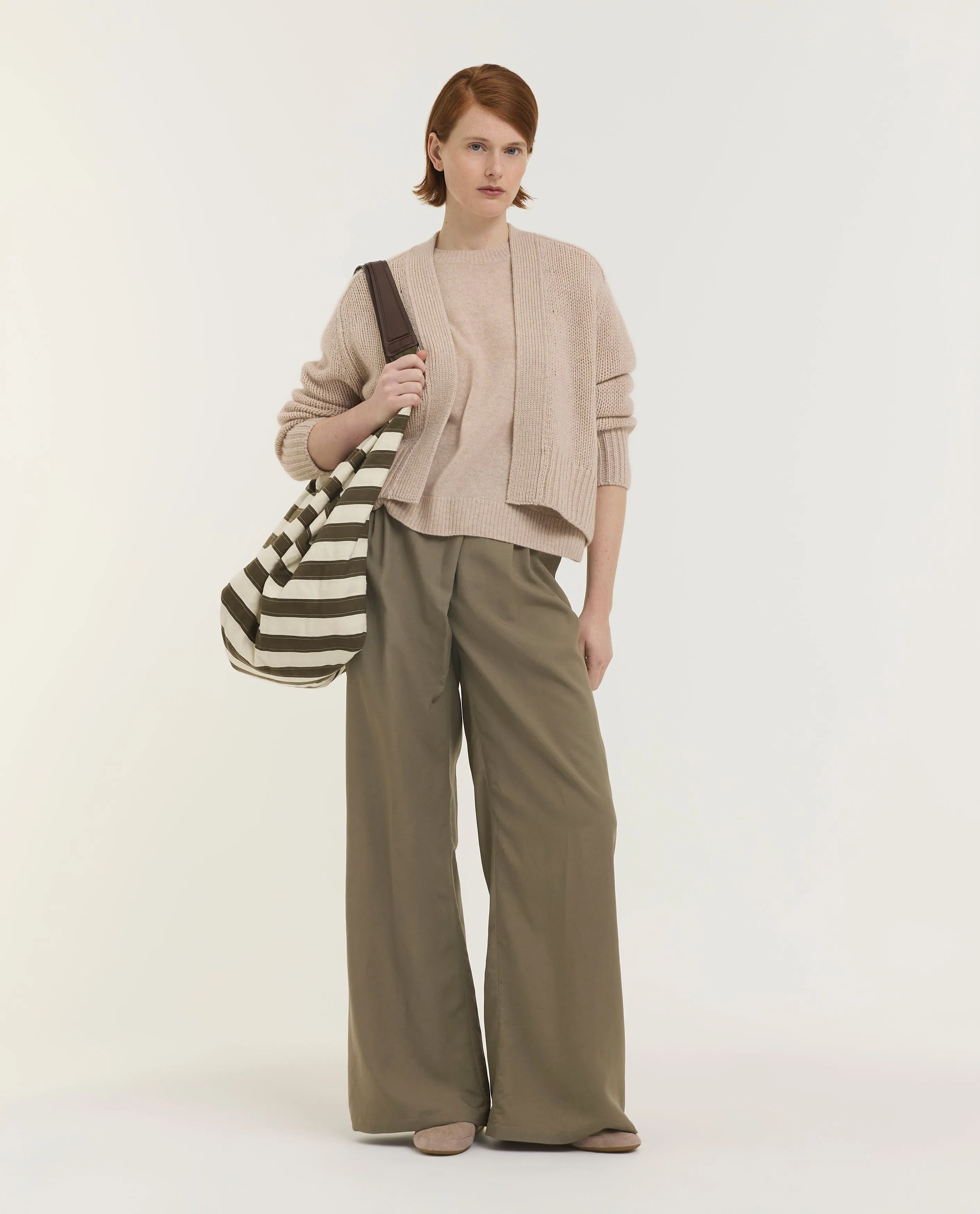 Lichtgewicht Sienna Broek sold by Pauw Amsterdam