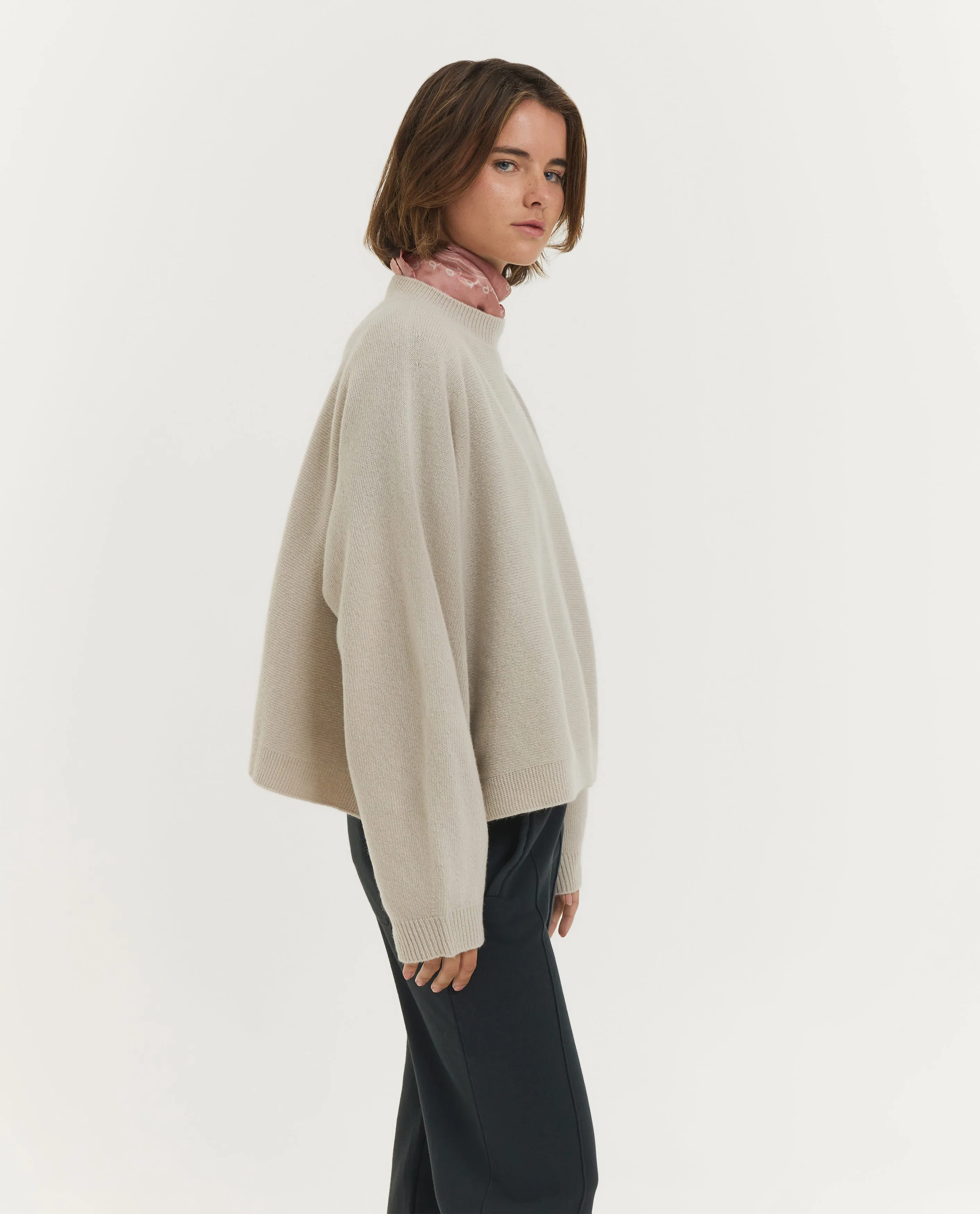 Oversized Boxy Trui sold by Pauw Amsterdam product image thumbnail 4