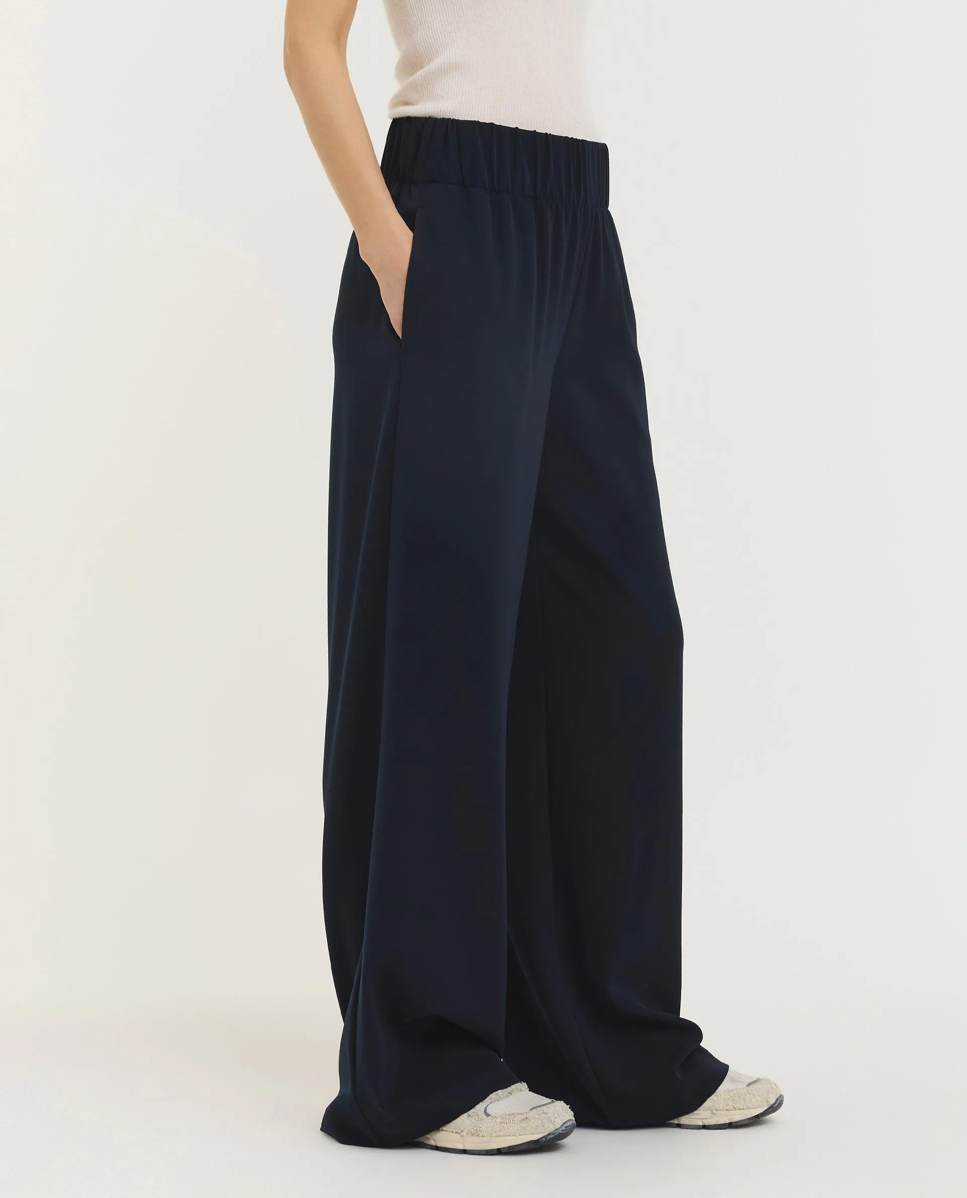 Soepelvallende Wijde Broek sold by Pauw Amsterdam product image thumbnail 3