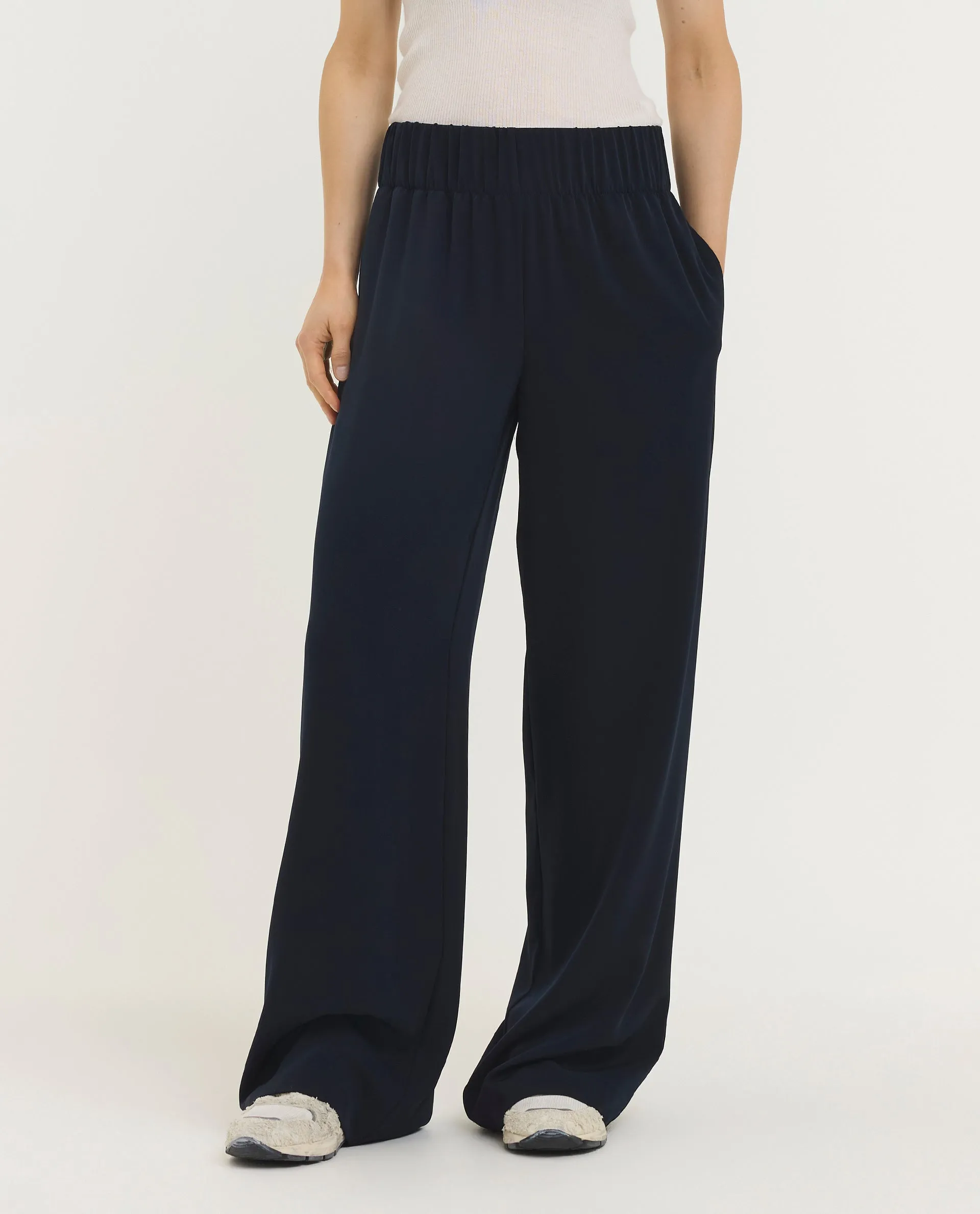 Soepelvallende Wijde Broek sold by Pauw Amsterdam product image thumbnail 2