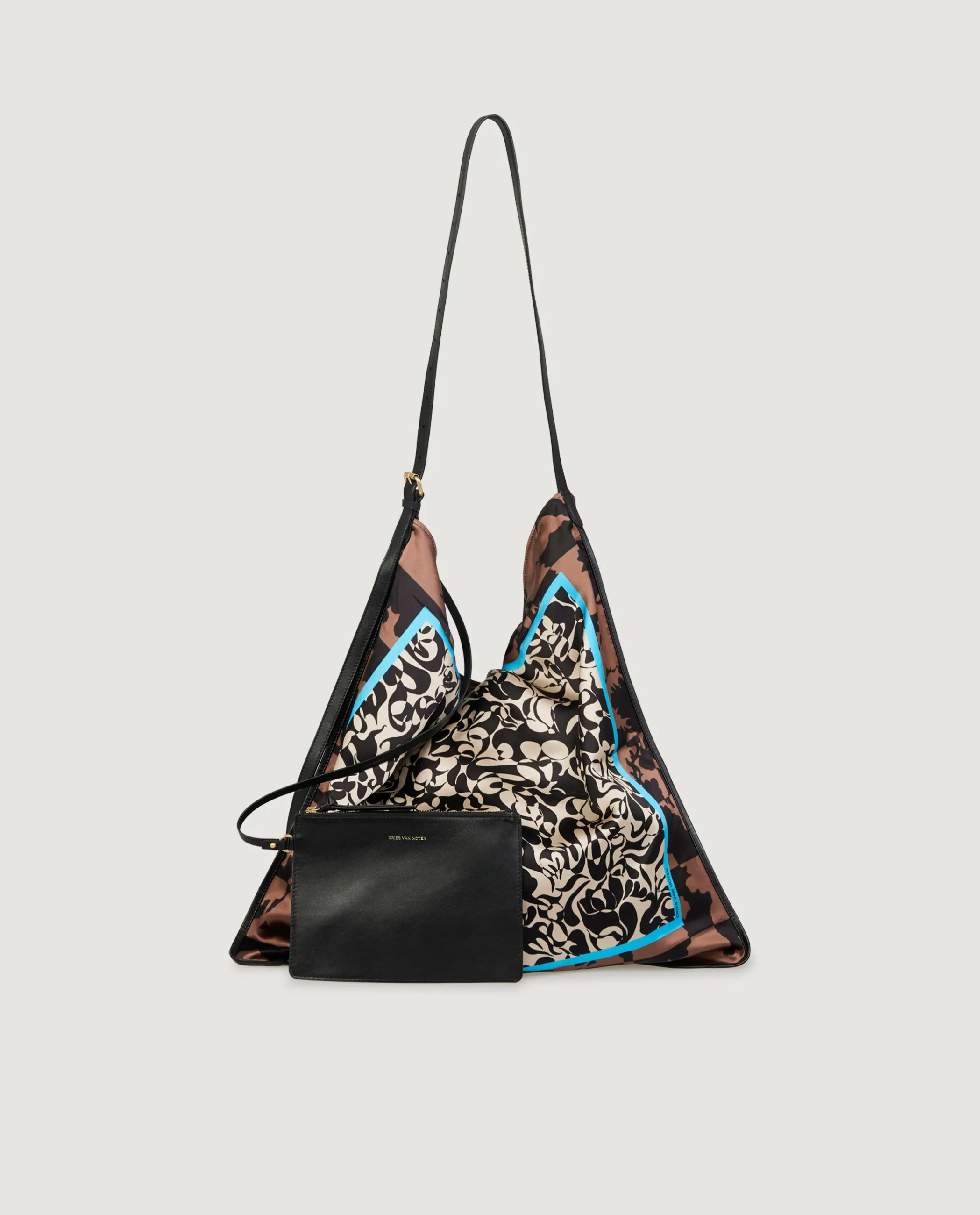 Grote Shawl Tas sold by Pauw Amsterdam product image thumbnail 2