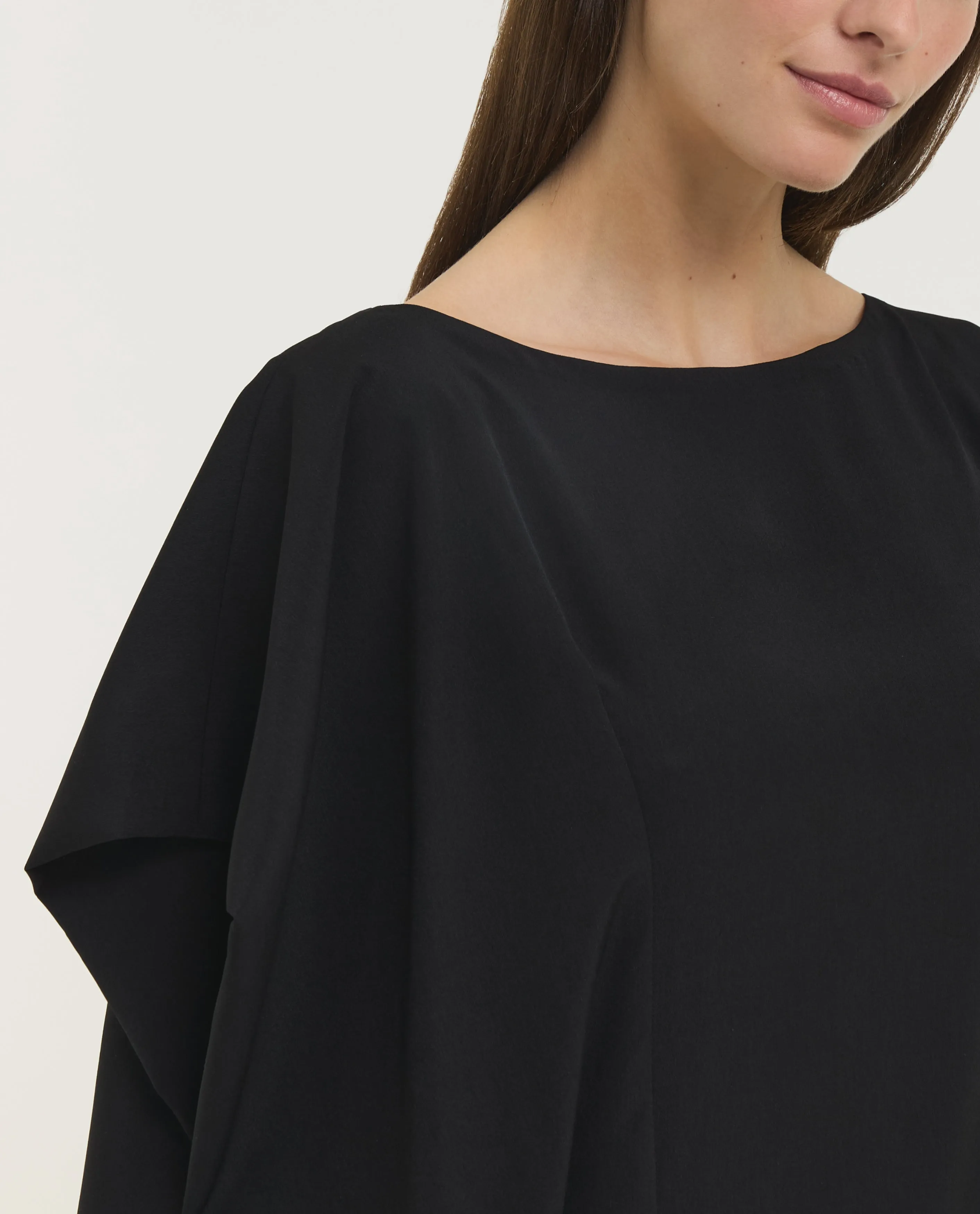 Wijde Korte Mouwen Jurk sold by Pauw Amsterdam product image thumbnail 2