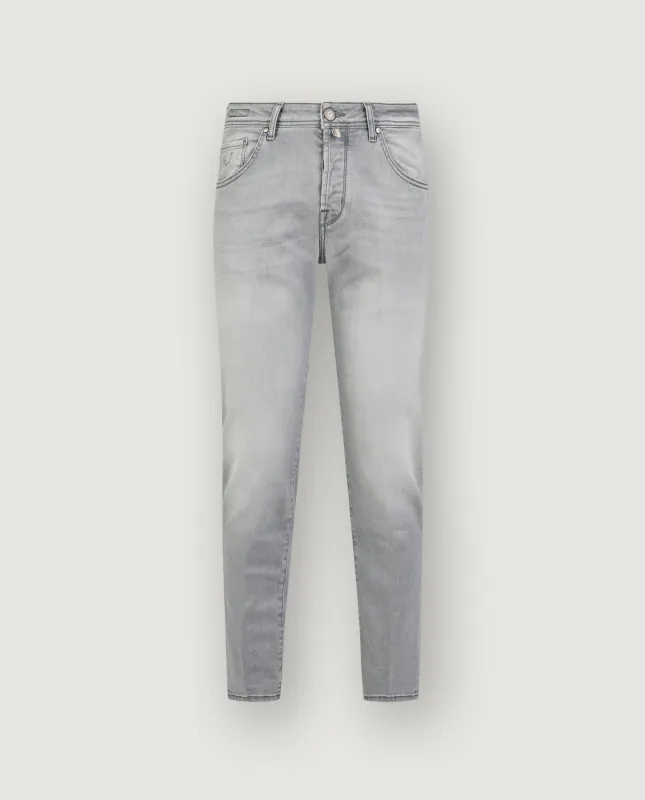 Slim Fit Scott Jeans made by Jacob Cohen