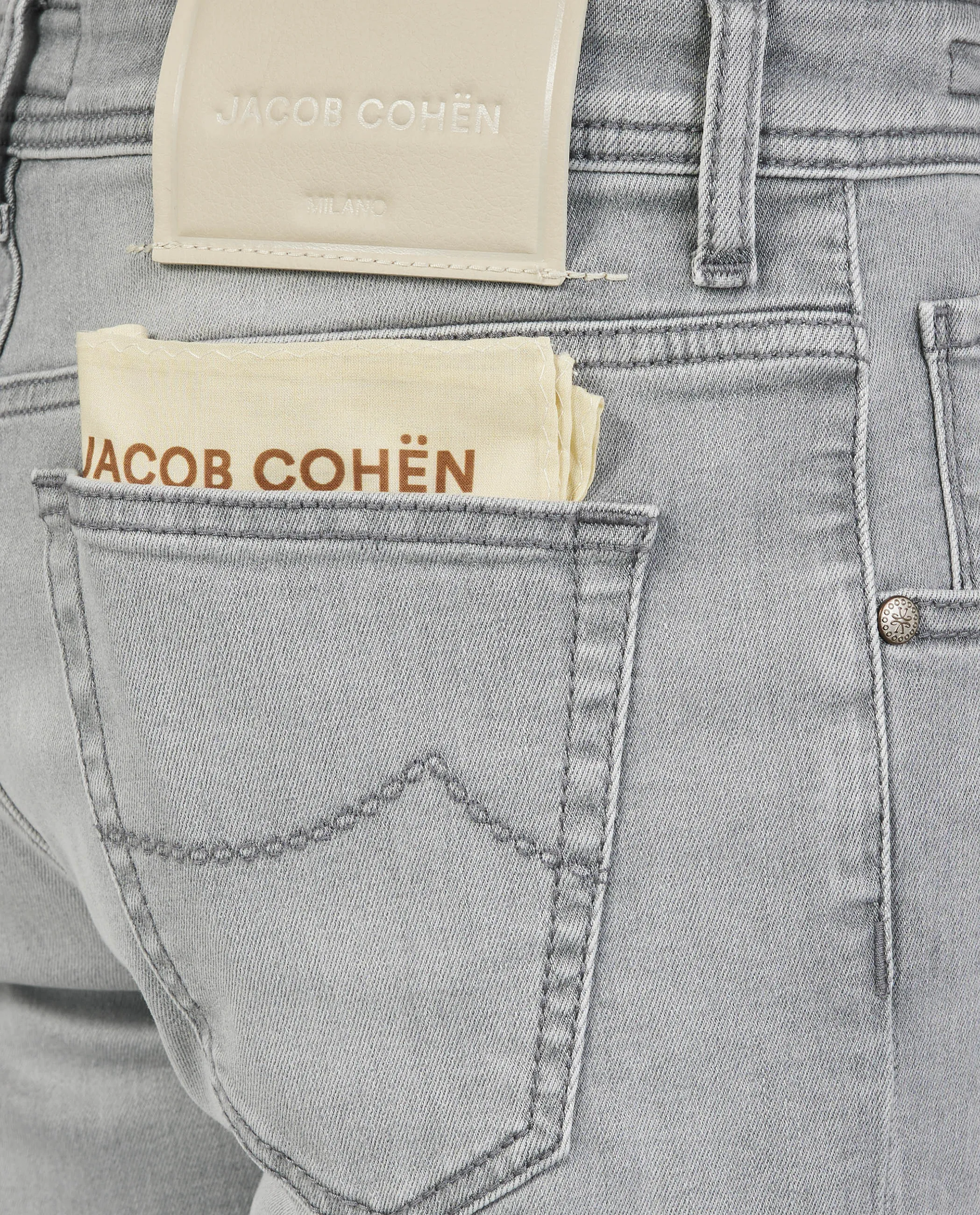 Slim Fit Scott Jeans sold by Pauw Amsterdam product image thumbnail 2