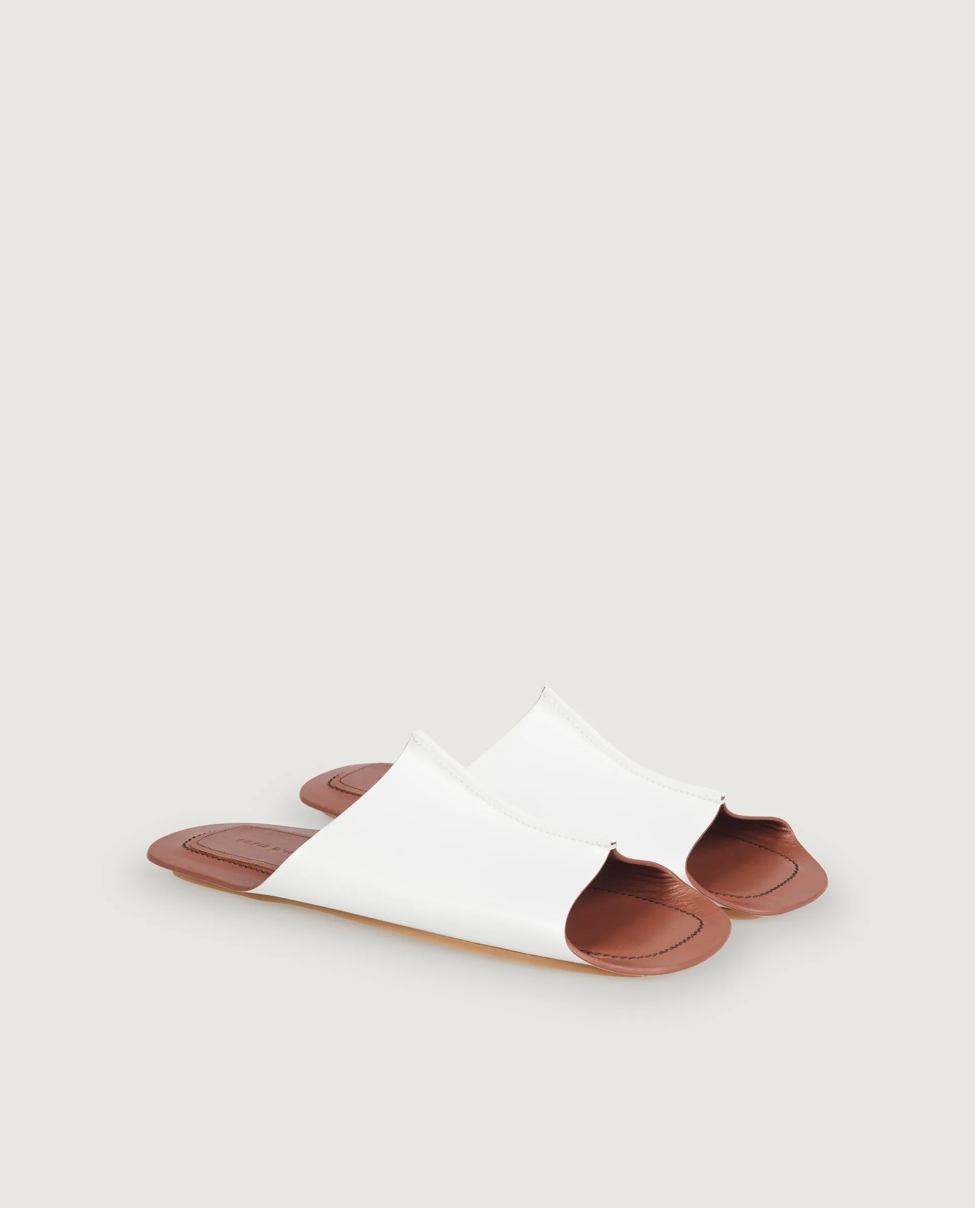 Geborsteld Leren Sandalen sold by Pauw Amsterdam product image thumbnail 4