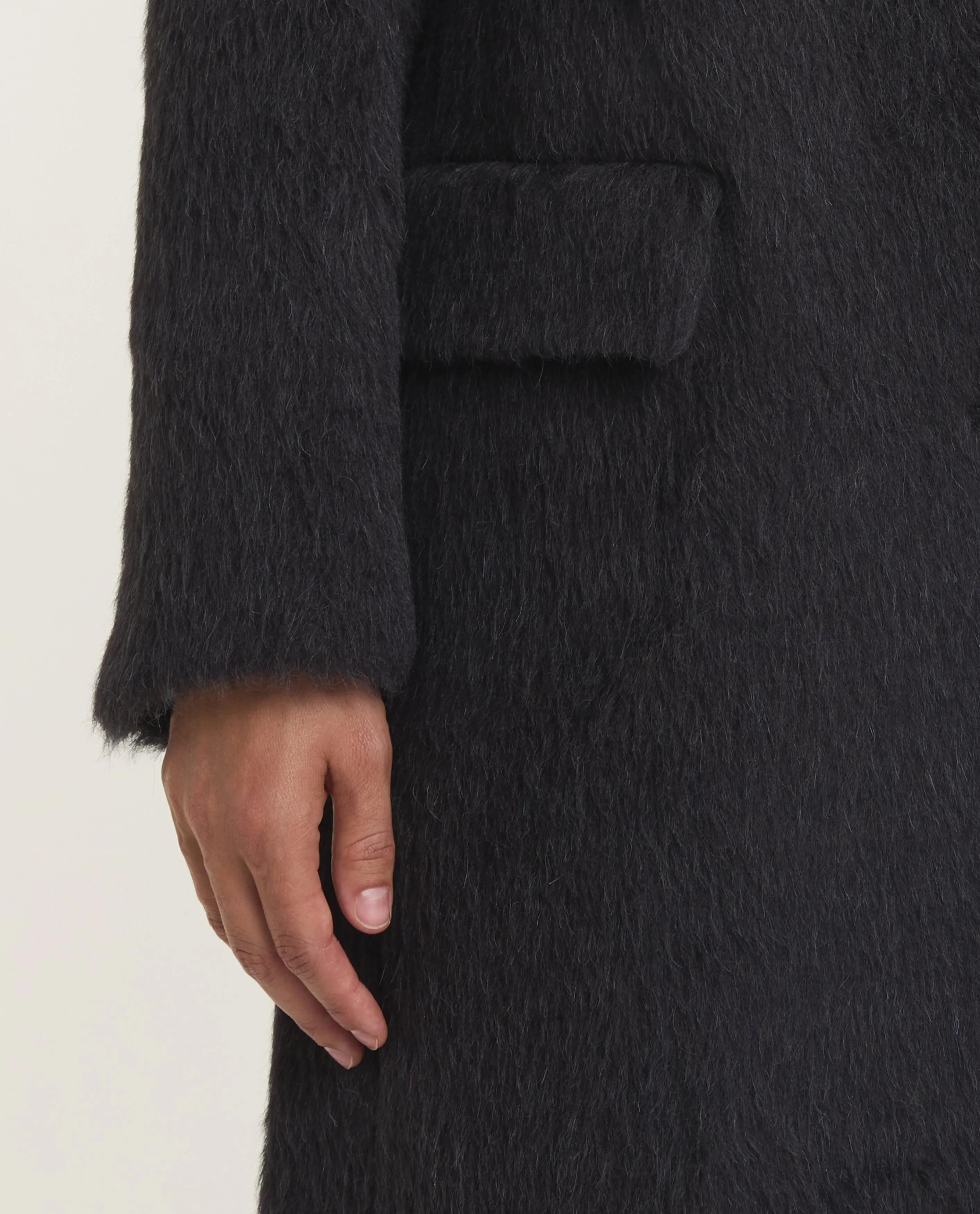 Laia Alpaca Wollen Overjas sold by Pauw Amsterdam product image thumbnail 2
