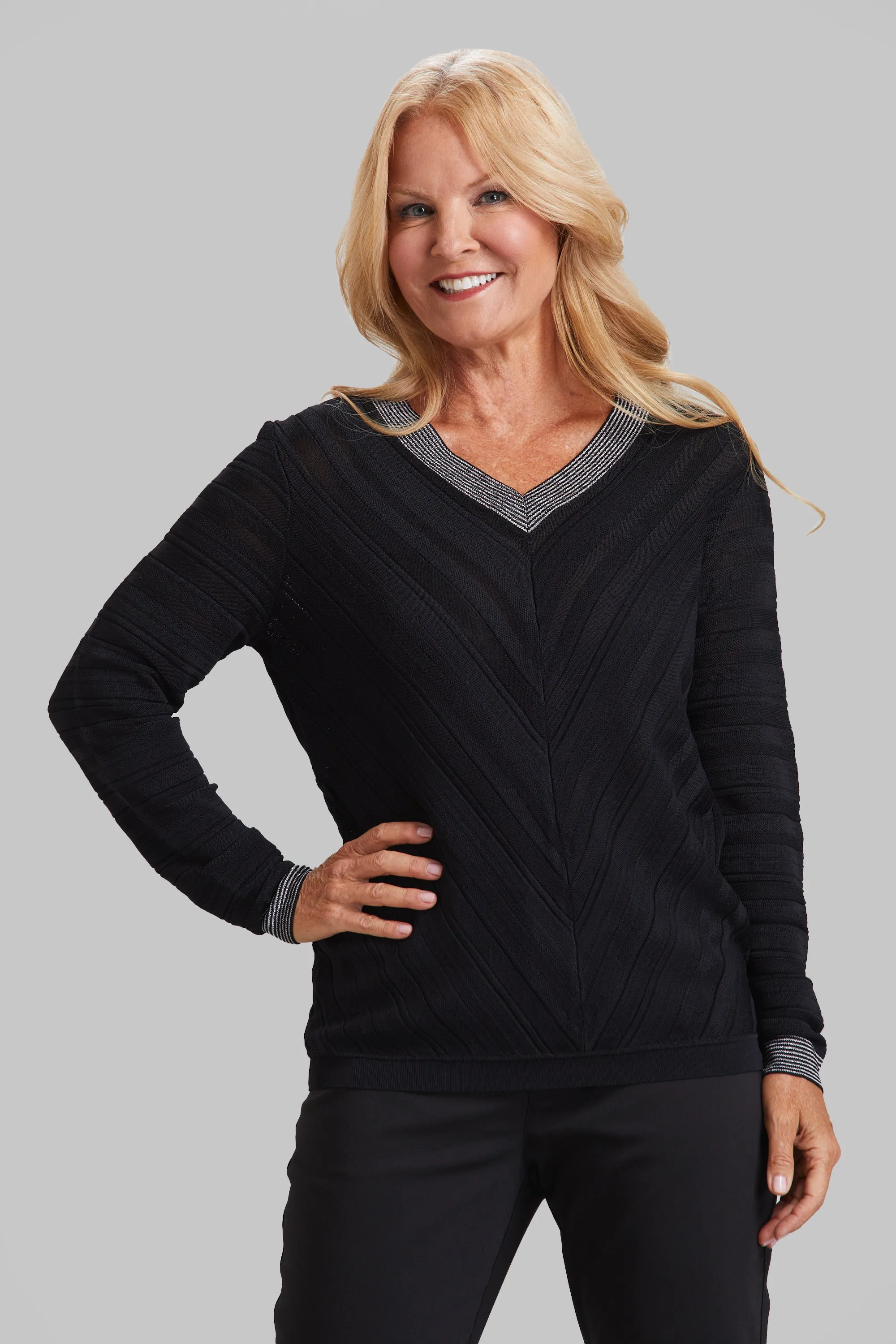 Miter V-Neck sold by Peace of Cloth product image thumbnail 4