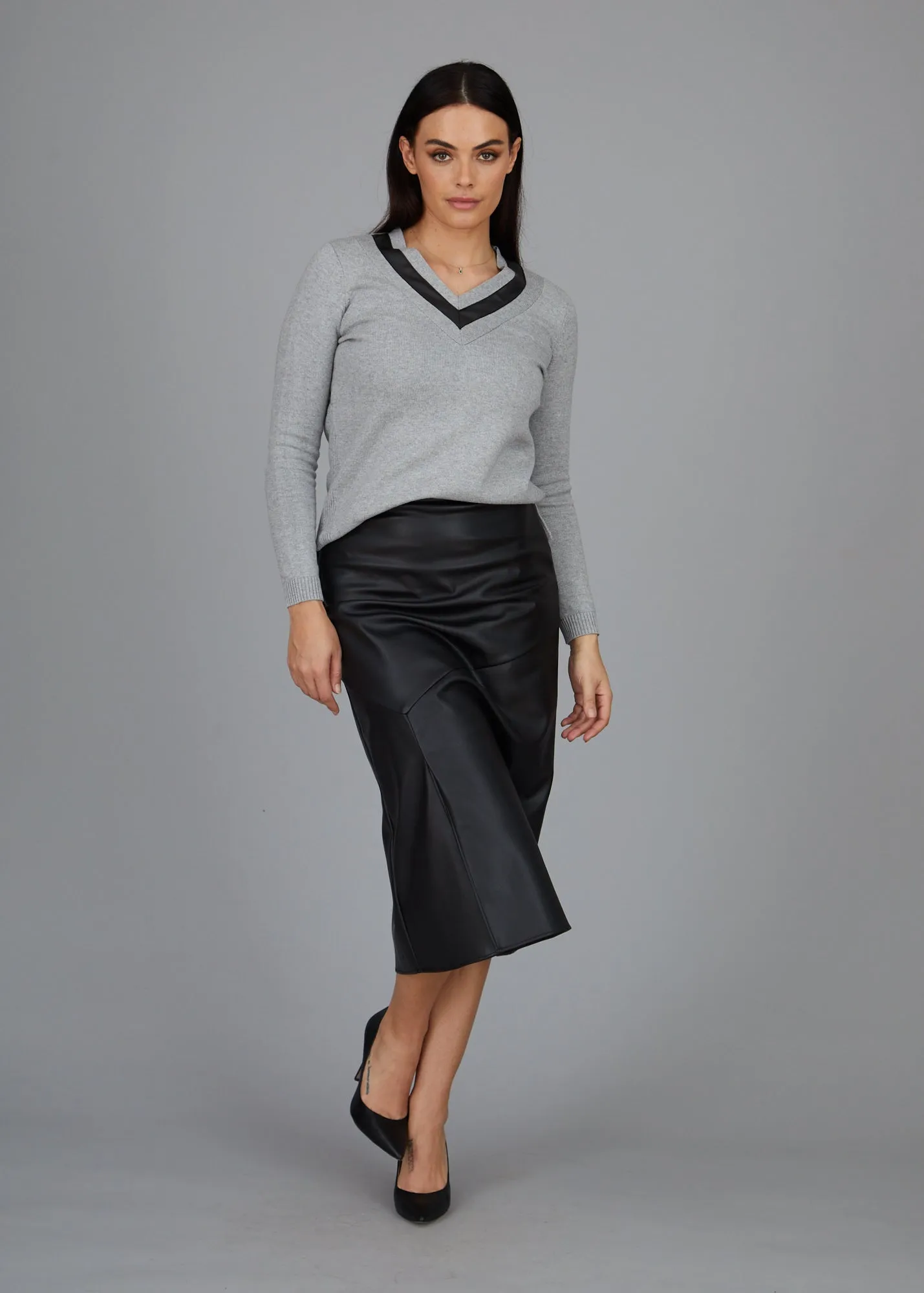 Gigi Long Skirt - Black: FINAL SALE sold by Peace of Cloth product image thumbnail 3