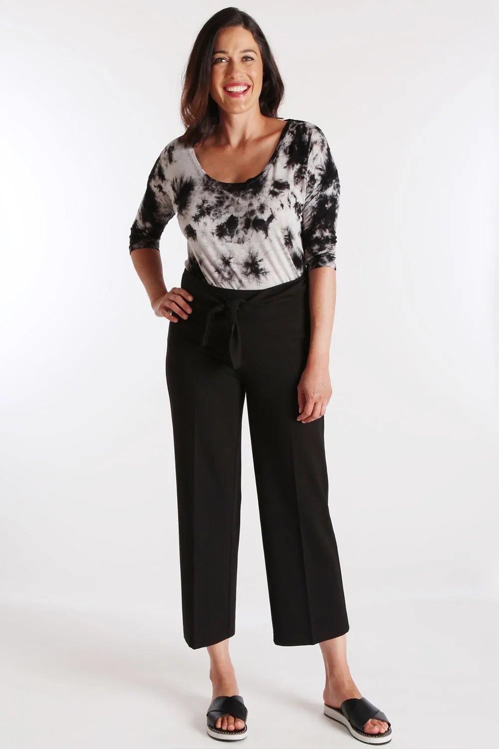 Noah Crop Pant - Paramount Knit: FINAL SALE sold by Peace of Cloth product image thumbnail 2