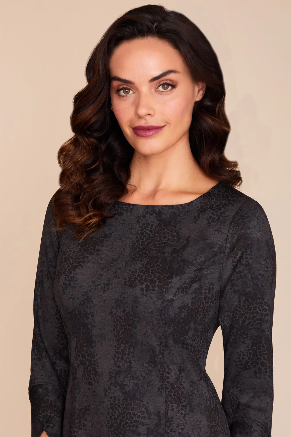 Savannah Dress - Printed Knit: FINAL SALE sold by Peace of Cloth product image thumbnail 3