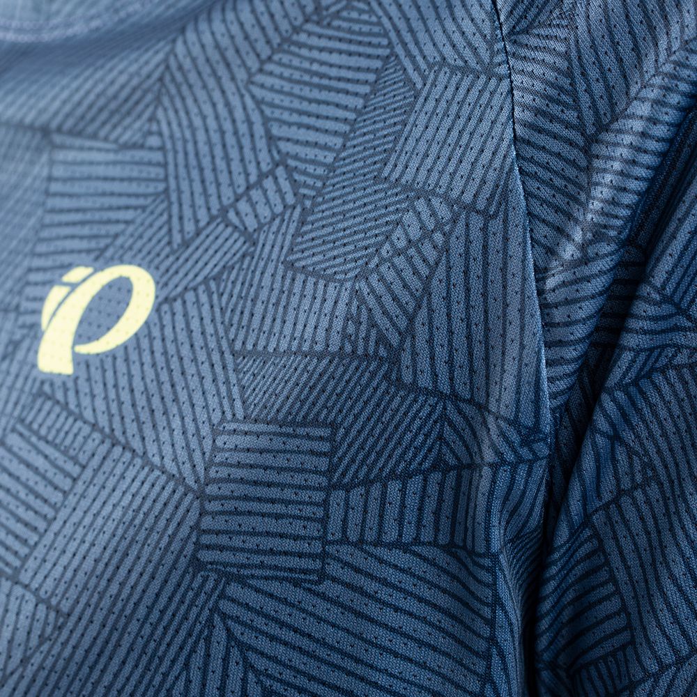Women's Summit Top sold by Pearl Izumi product image thumbnail 5