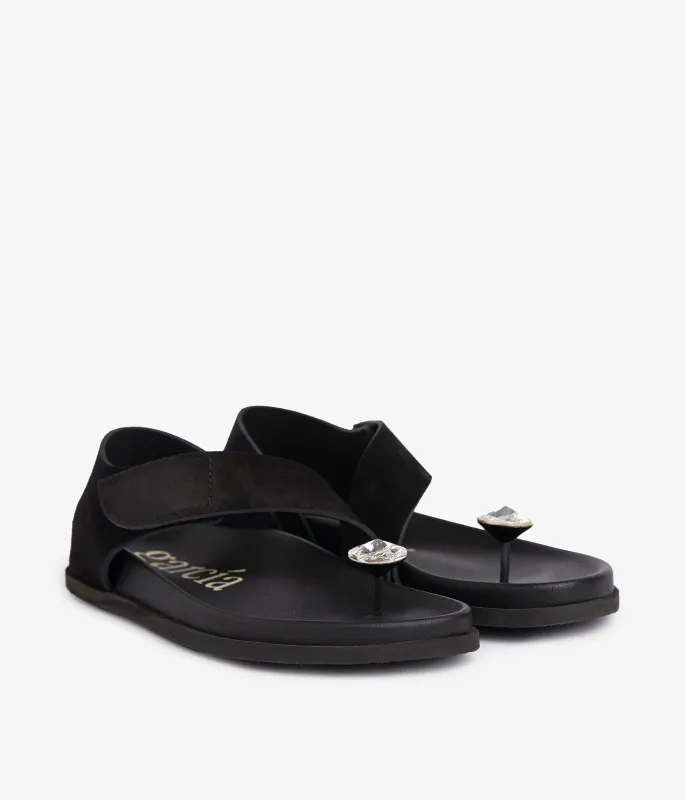 dorleta / black castoro crystal sold by Pedro Garcia