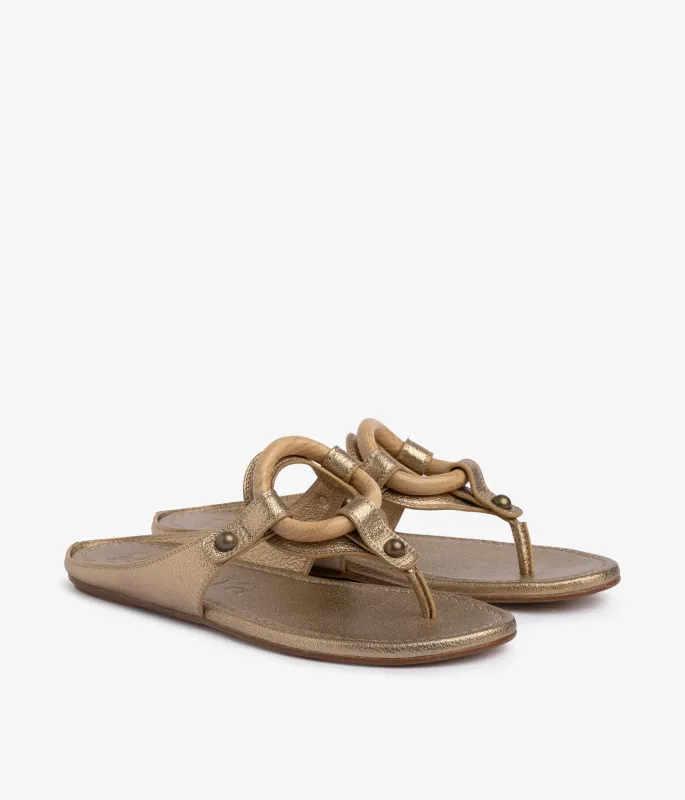 pattie / nugget petitgrain-oak sold by Pedro Garcia