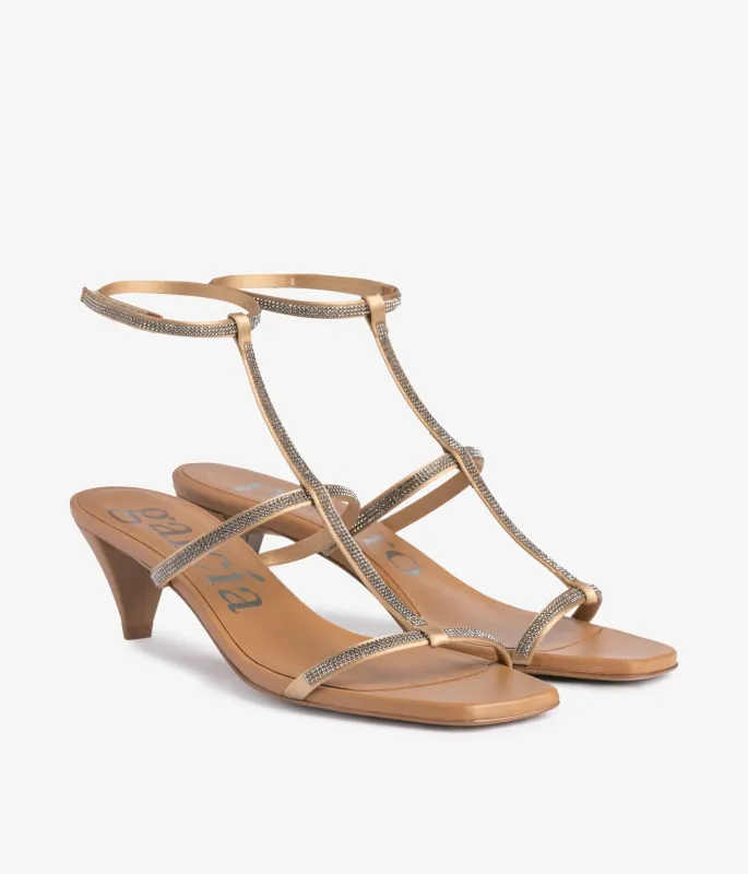 aliven / brulee satin made by Pedro Garcia