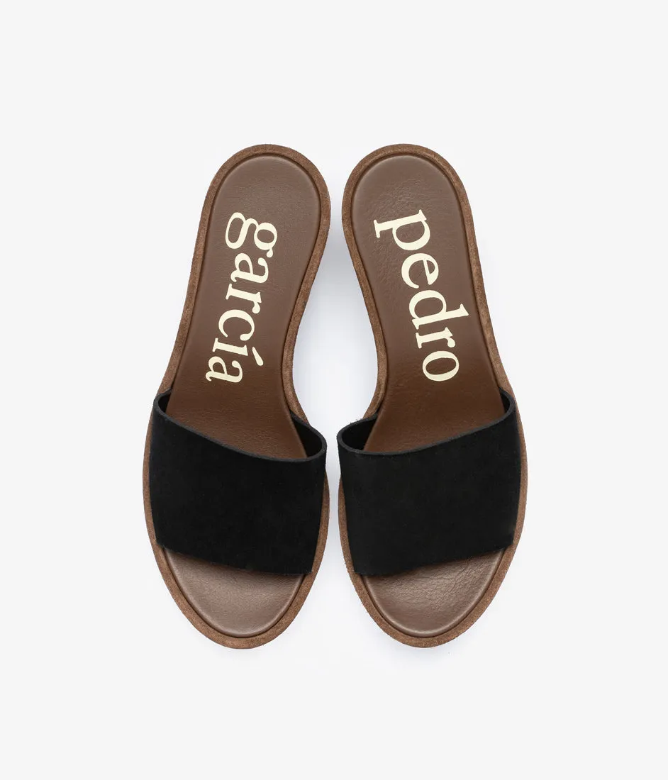 diedra / black castoro-chestnut castoro sold by Pedro Garcia product image thumbnail 4