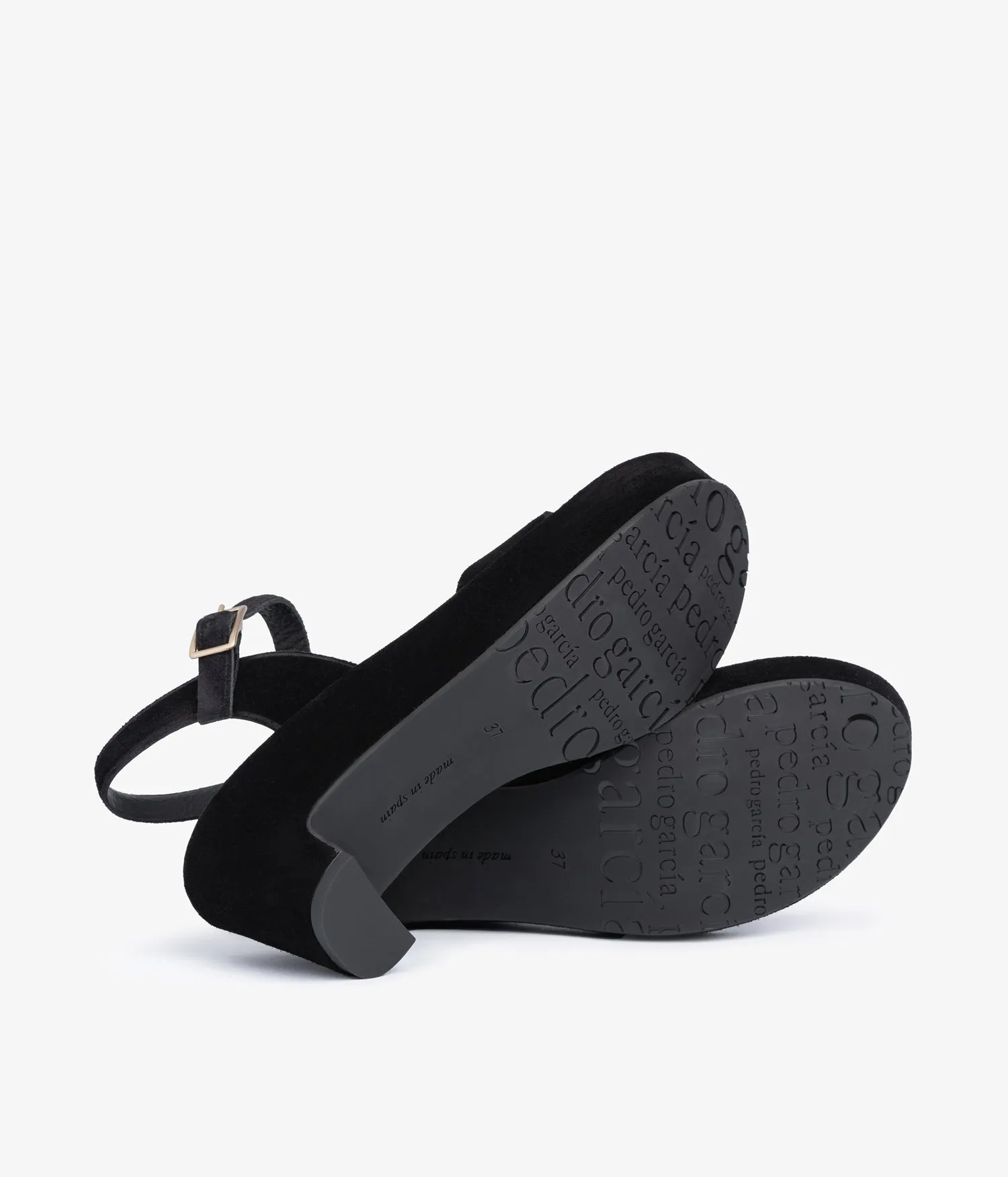 dido / black castoro sold by Pedro Garcia product image thumbnail 5