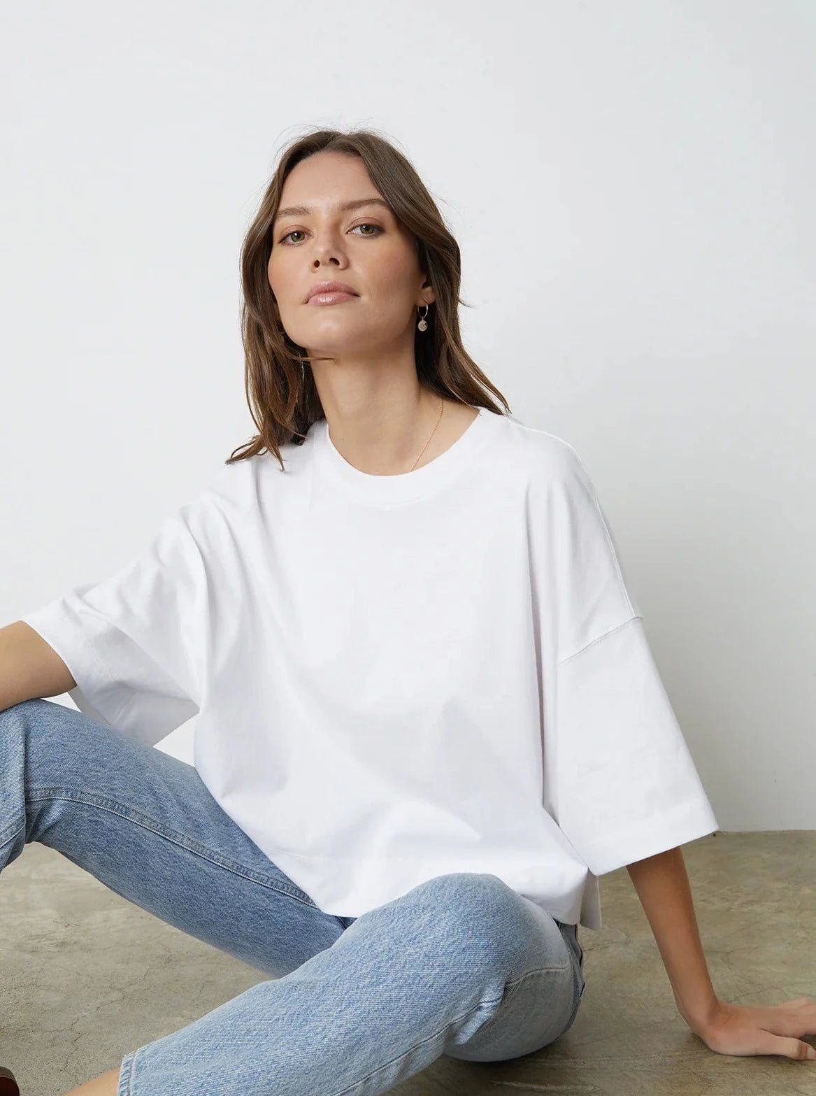 VELVET - T-SHIRT COURT OVERSIZE sold by Pepin