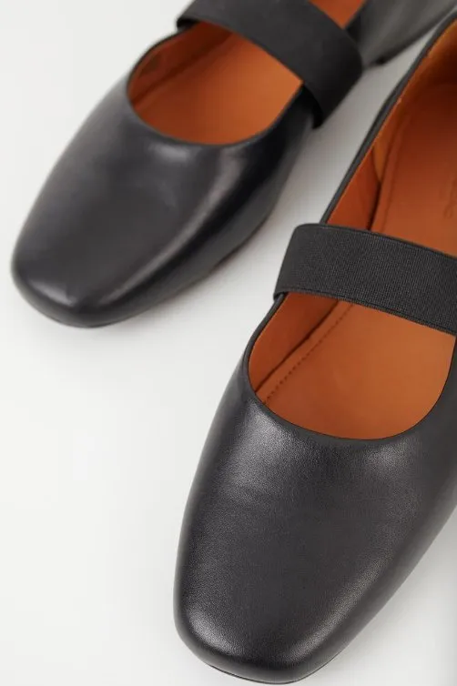 Jolin Mary Jane flats Black Leather - Vagabon sold by Pepin