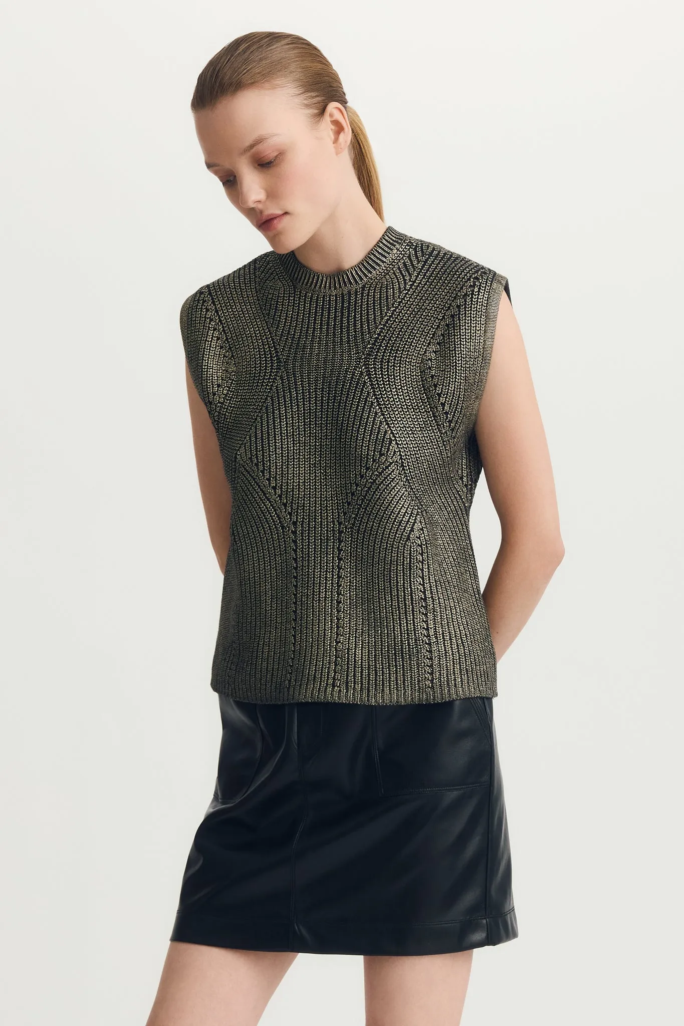 SETH SWEATER VEST sold by Pepin product image thumbnail 2